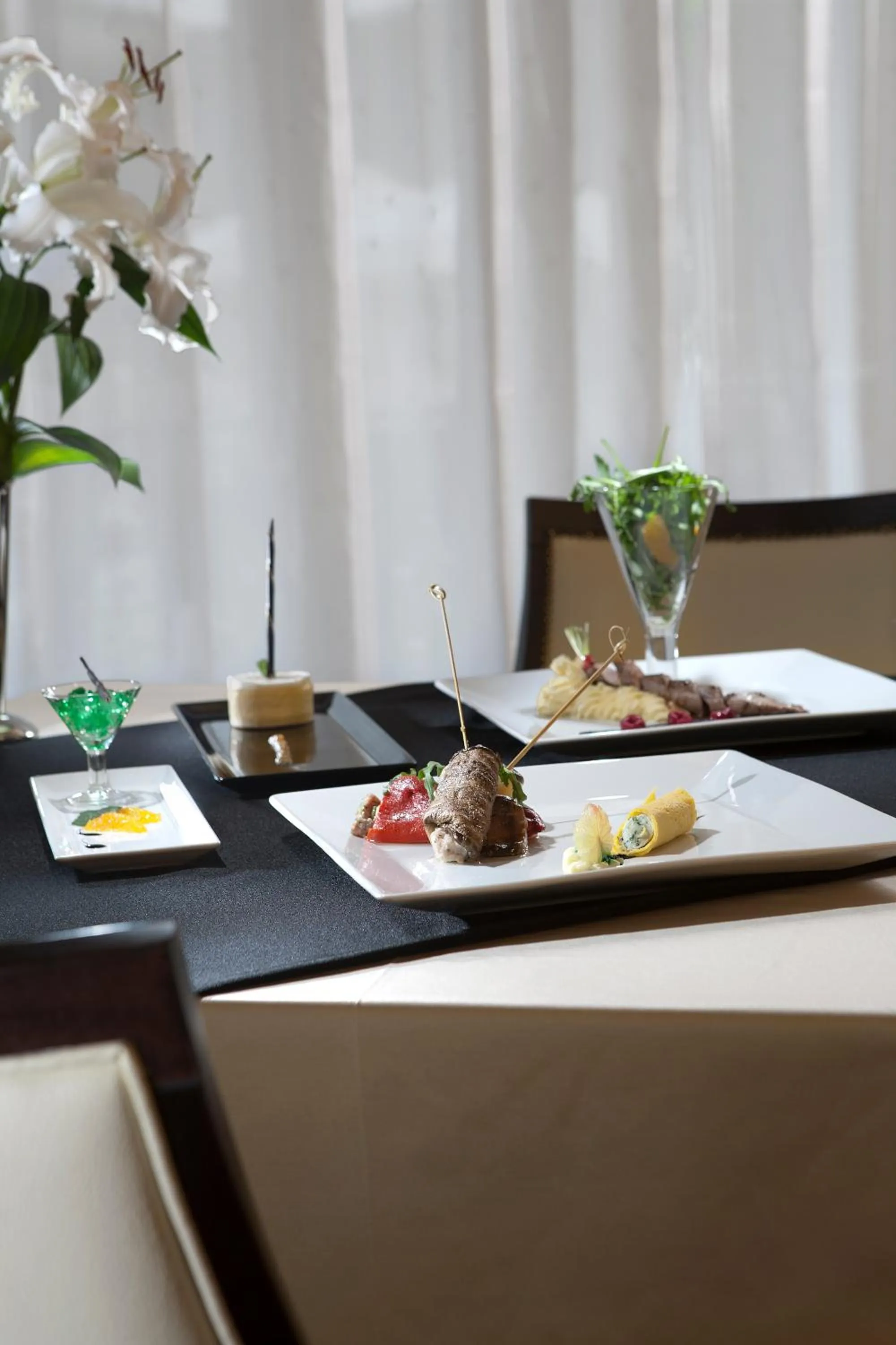 Food and drinks in Olympia Golden Beach Resort & Spa