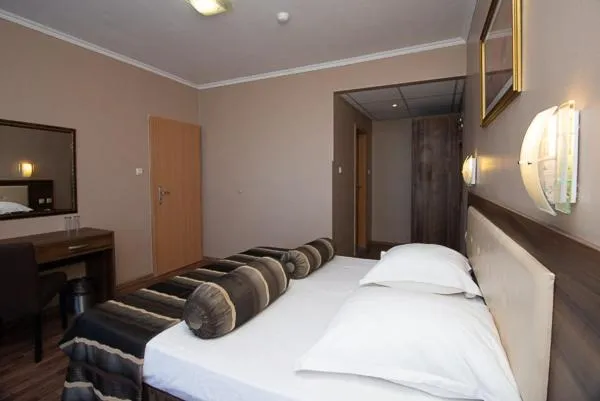 Photo of the whole room, Bed in Regata Palace Hotel