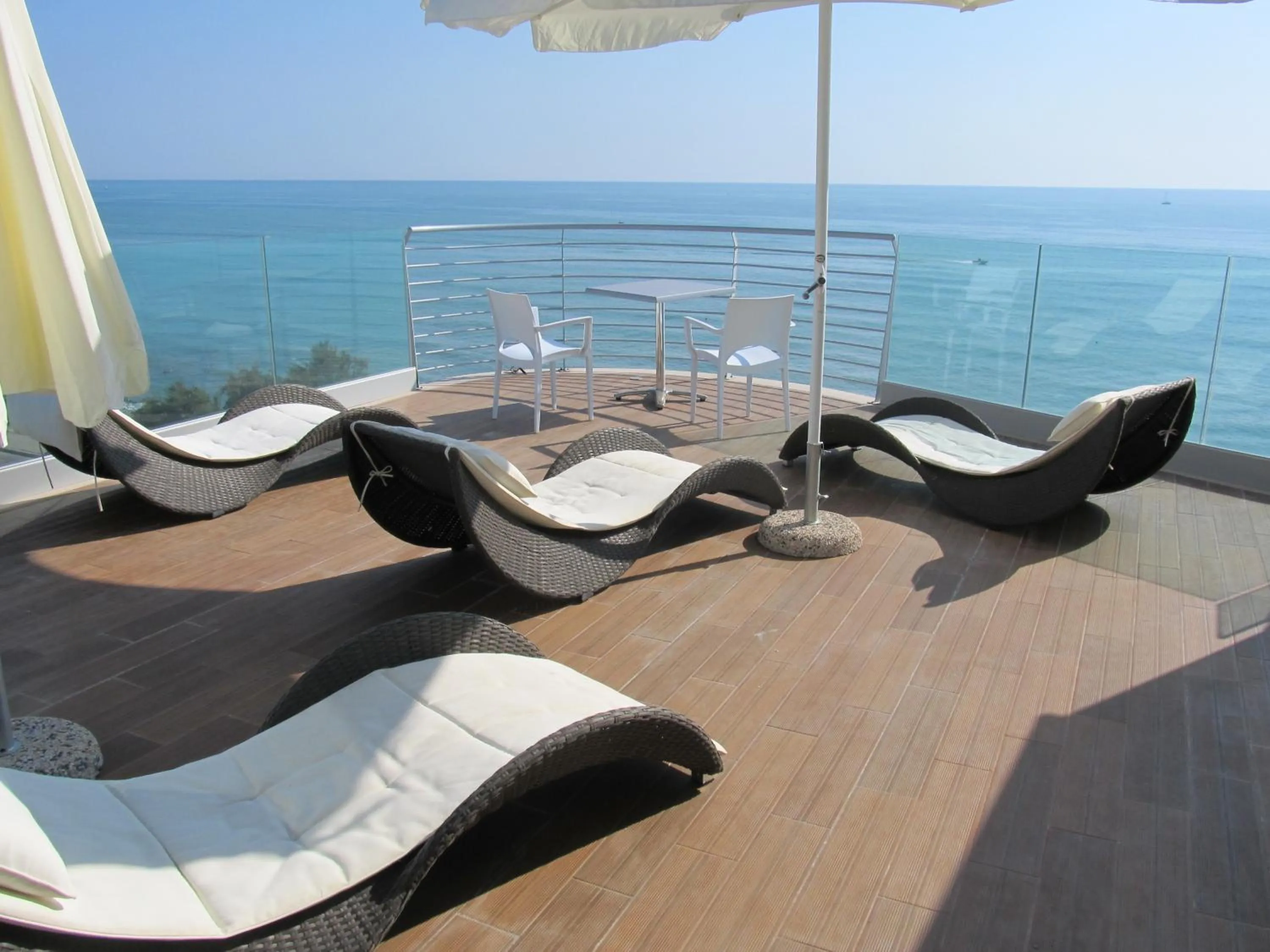 Day in Hotel L'Approdo