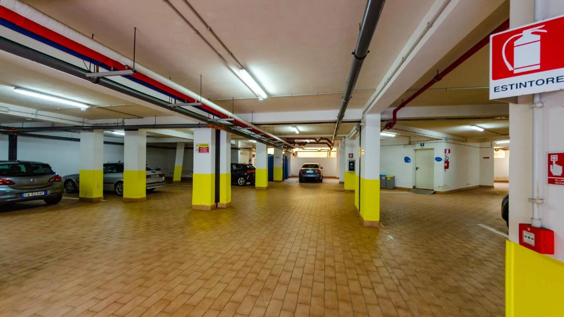 Parking in Astro Suite Hotel