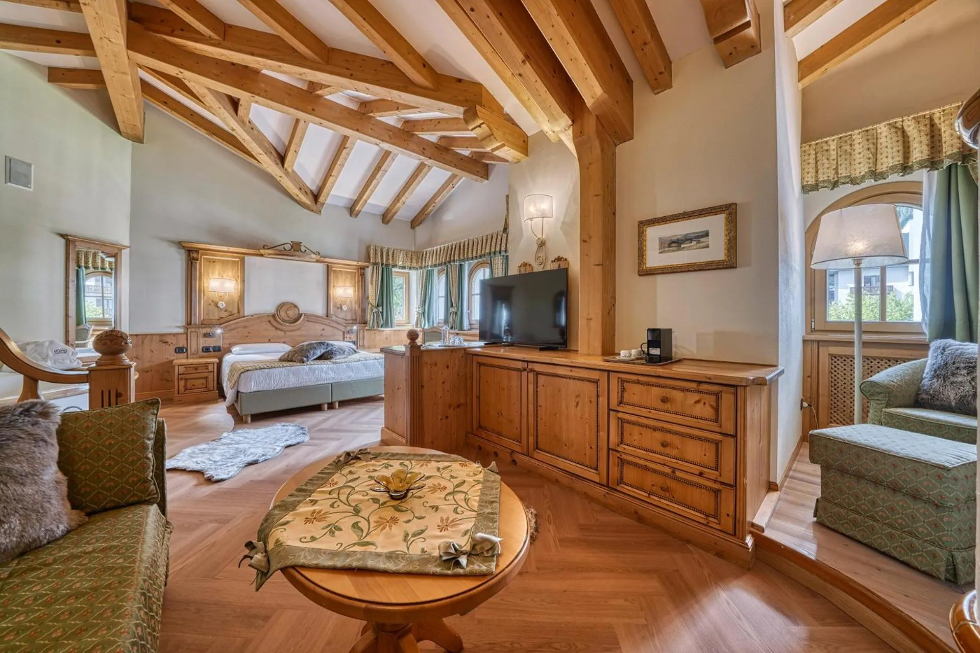 Bedroom, Bed in Brunet - The Dolomites Resort