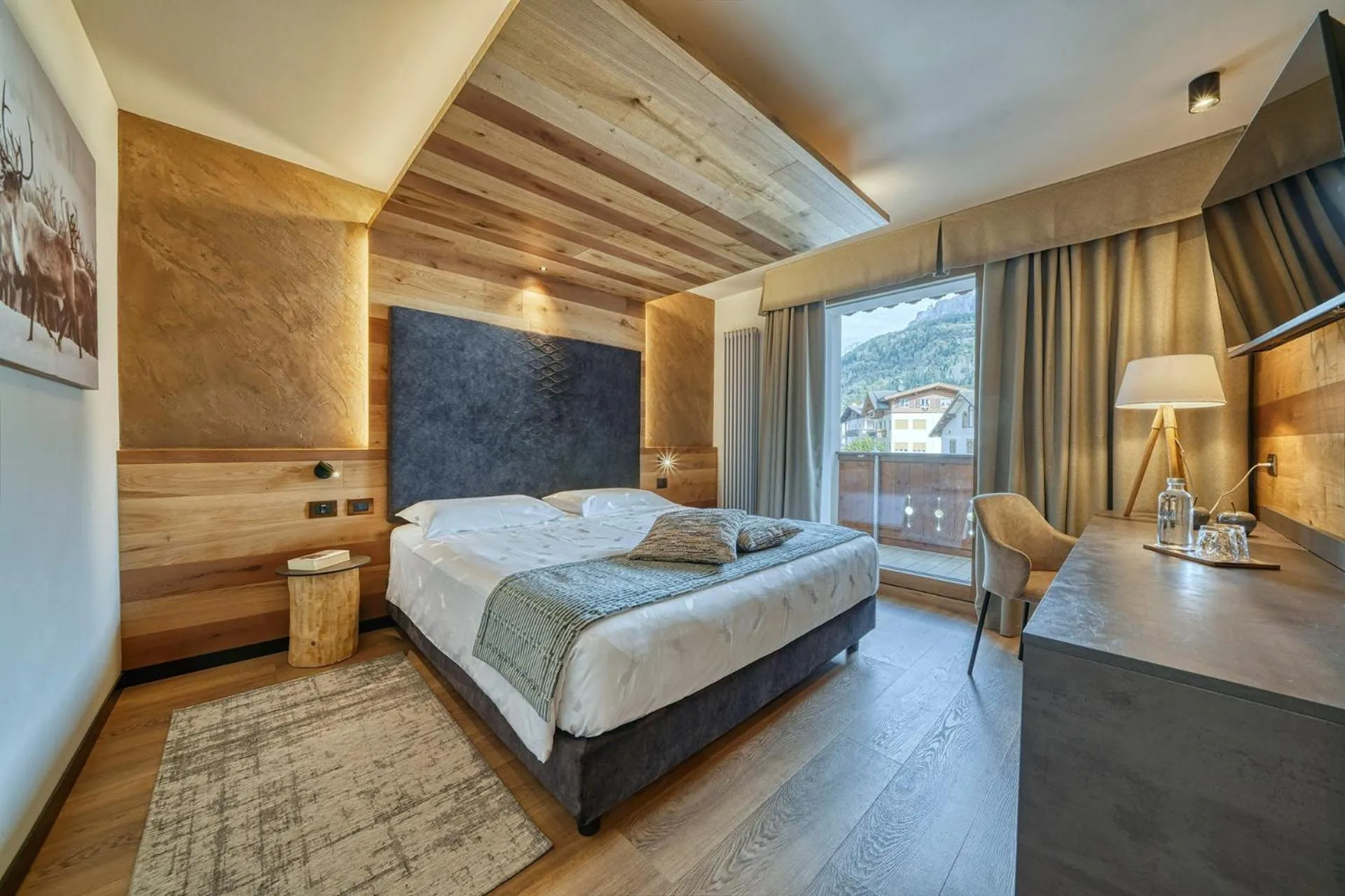 Bed in Brunet - The Dolomites Resort