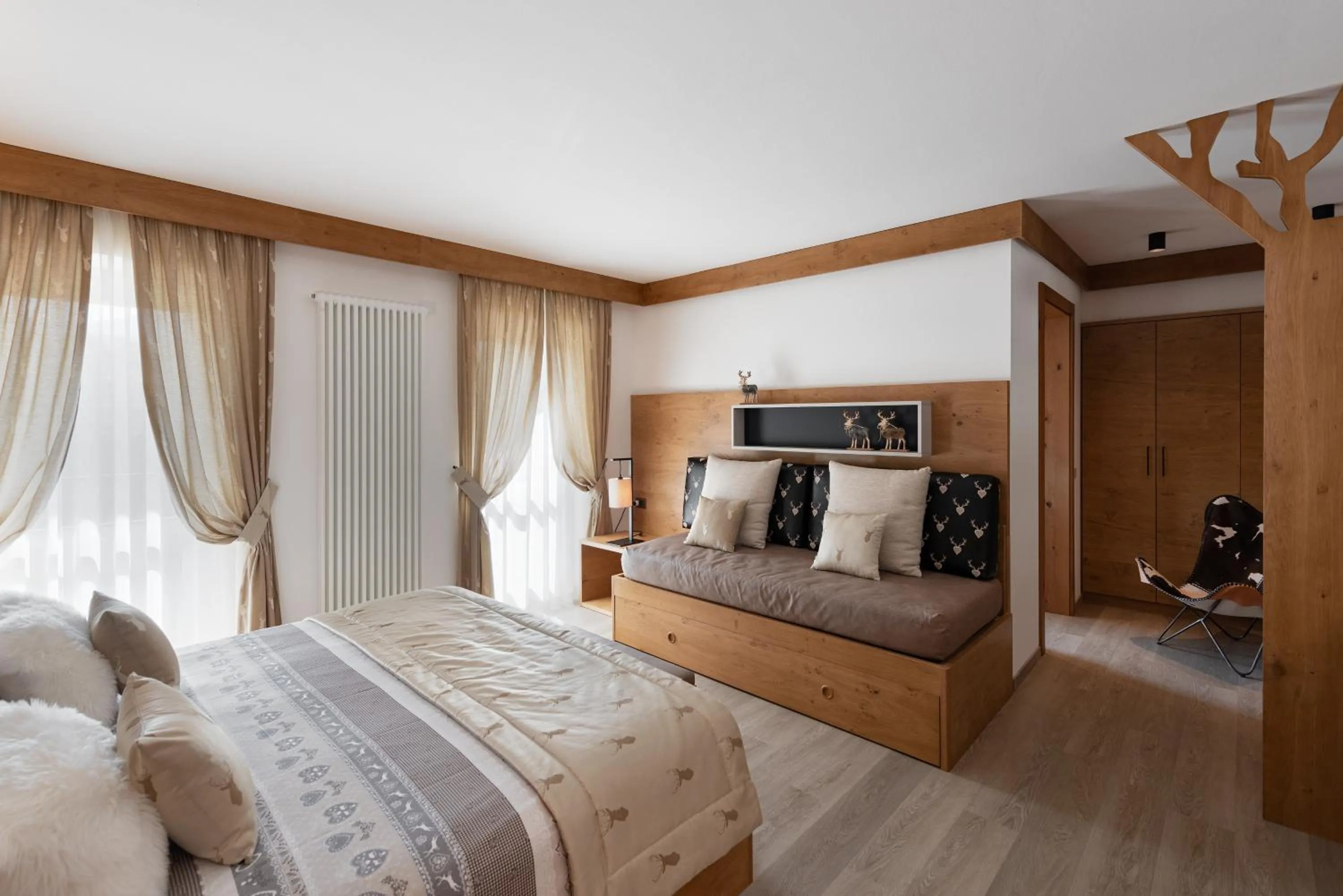 Bedroom, Bed in Brunet - The Dolomites Resort