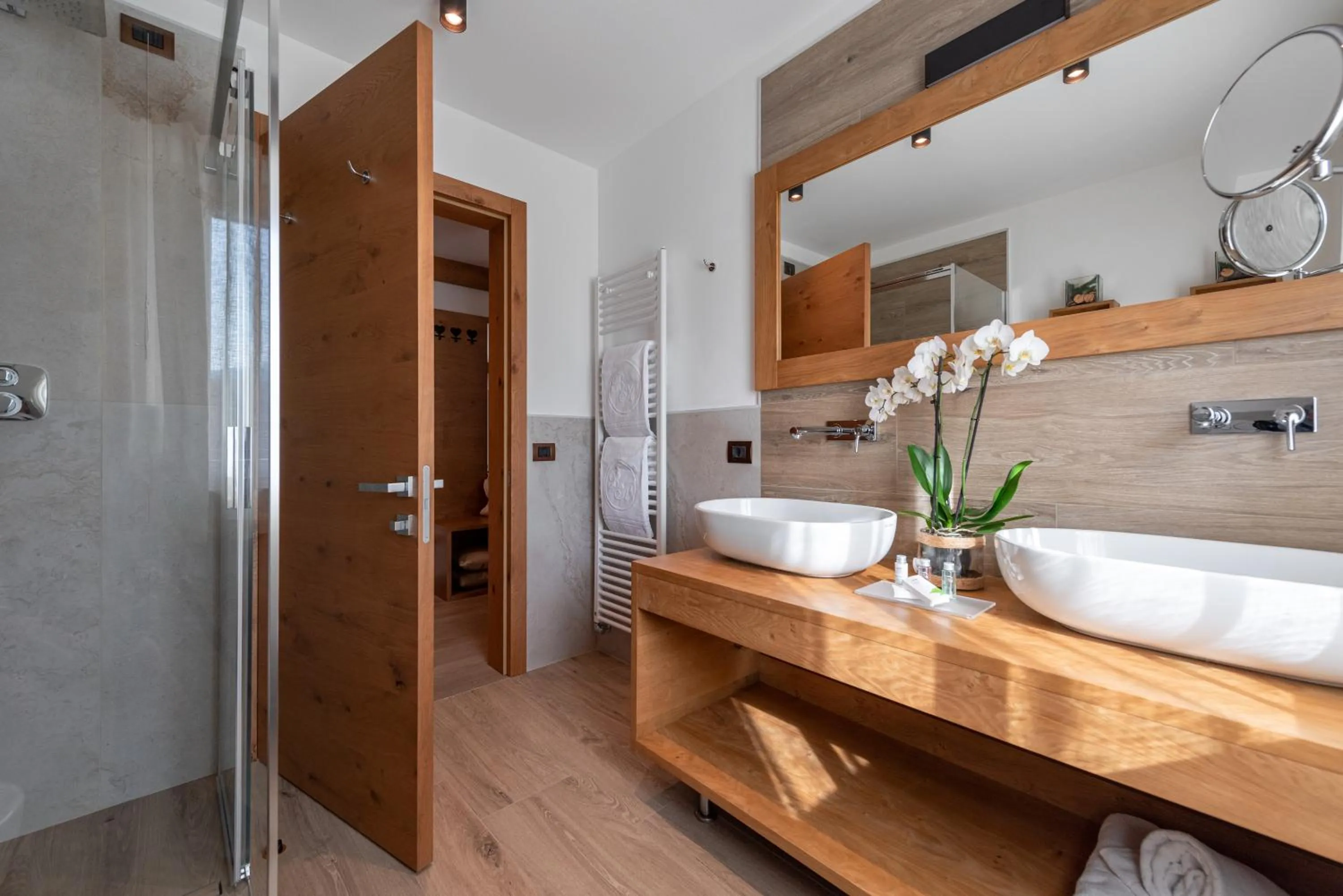 Bathroom in Brunet - The Dolomites Resort