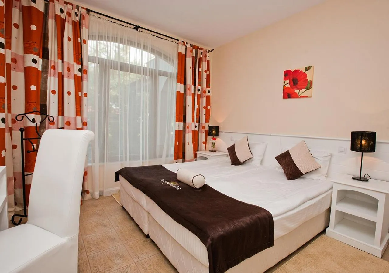 Bed in BlackSeaRama Golf & Villas