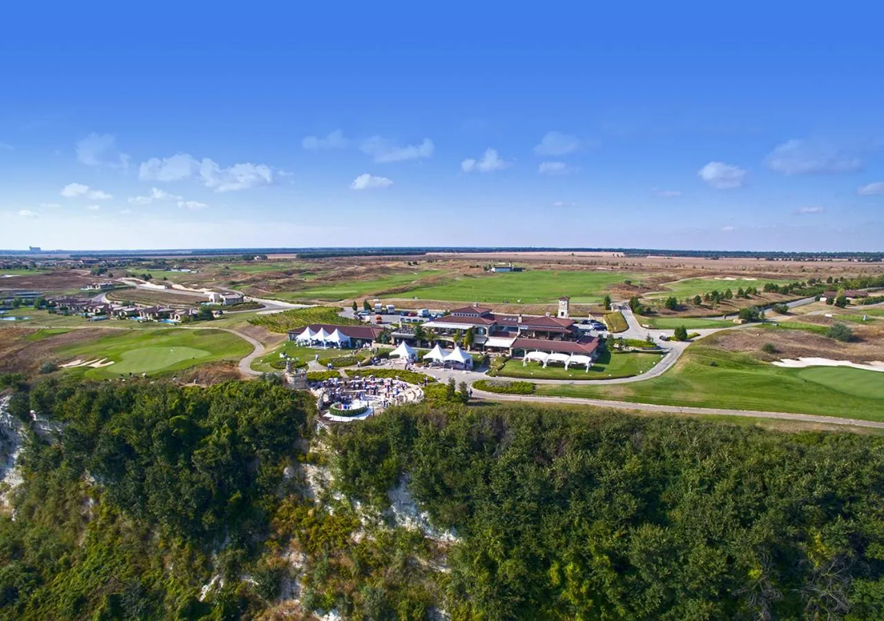 Day in BlackSeaRama Golf & Villas