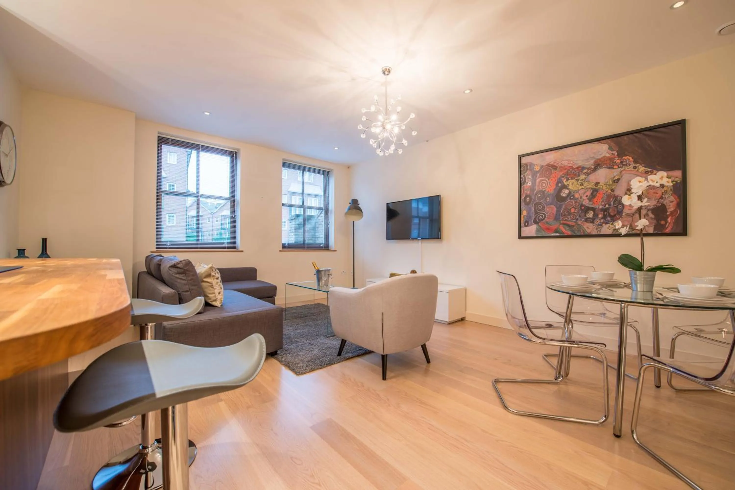 Hampden Apartments - The Catherine