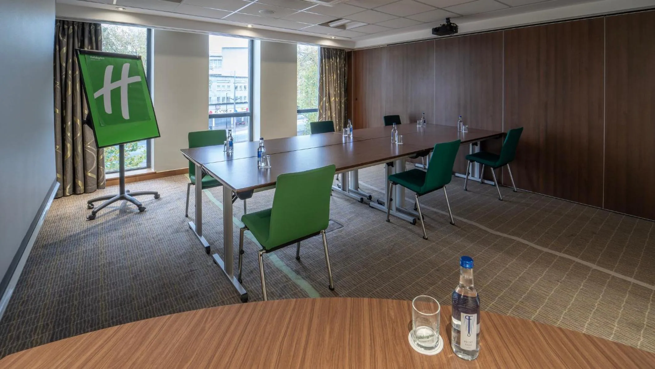 Meeting/conference room in Holiday Inn Bristol City Centre by IHG