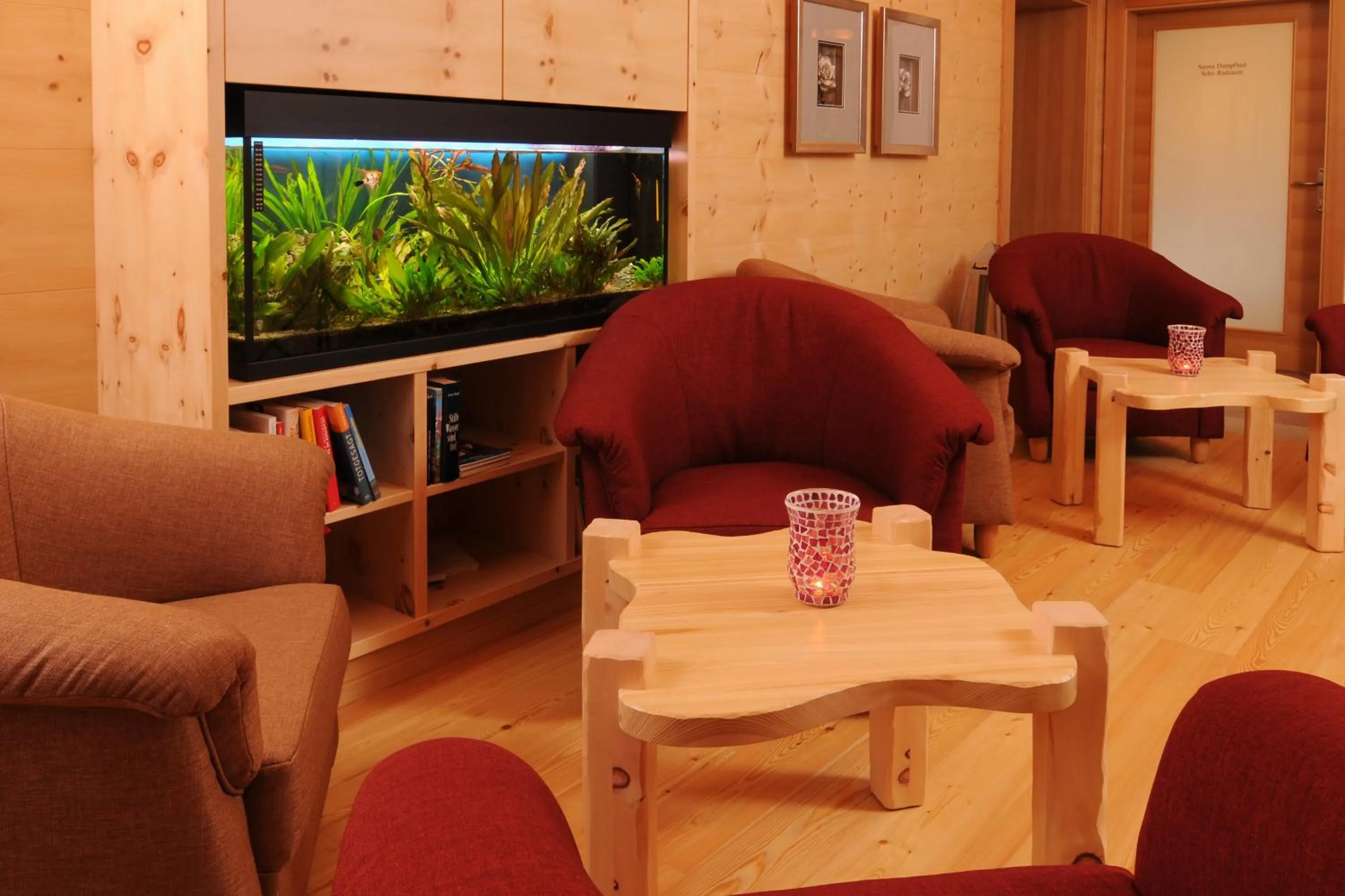 Communal lounge/ TV room in Hotel Tauernstern