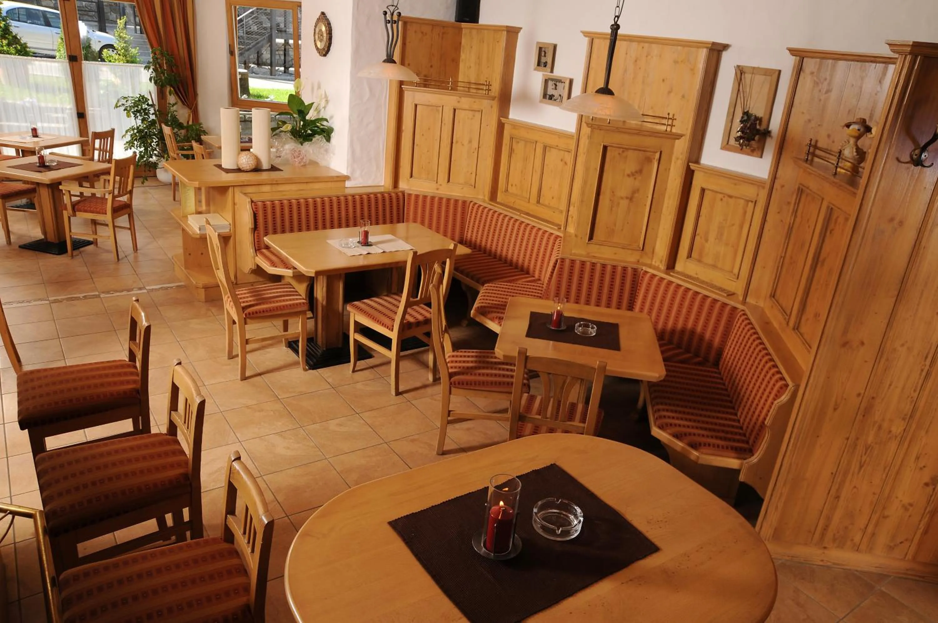 Lounge or bar in Hotel Tauernstern