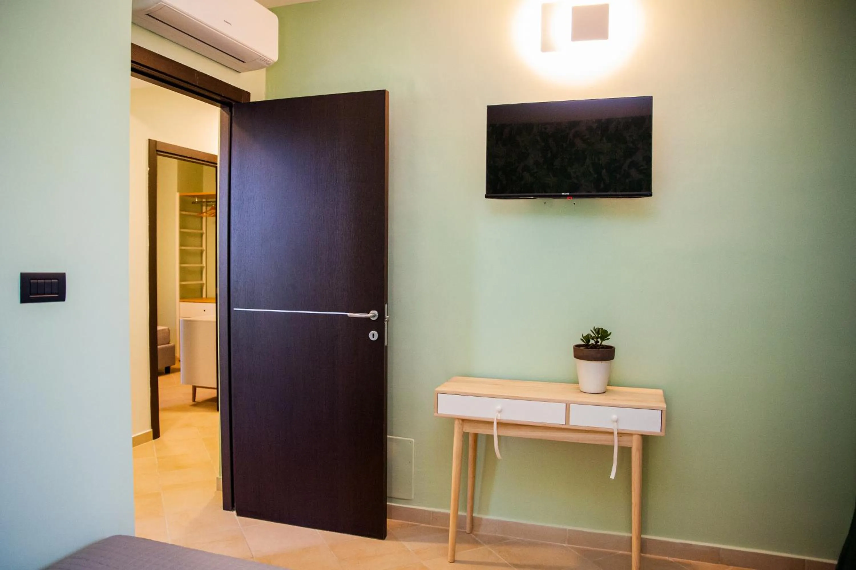 TV and multimedia in Le Colonne