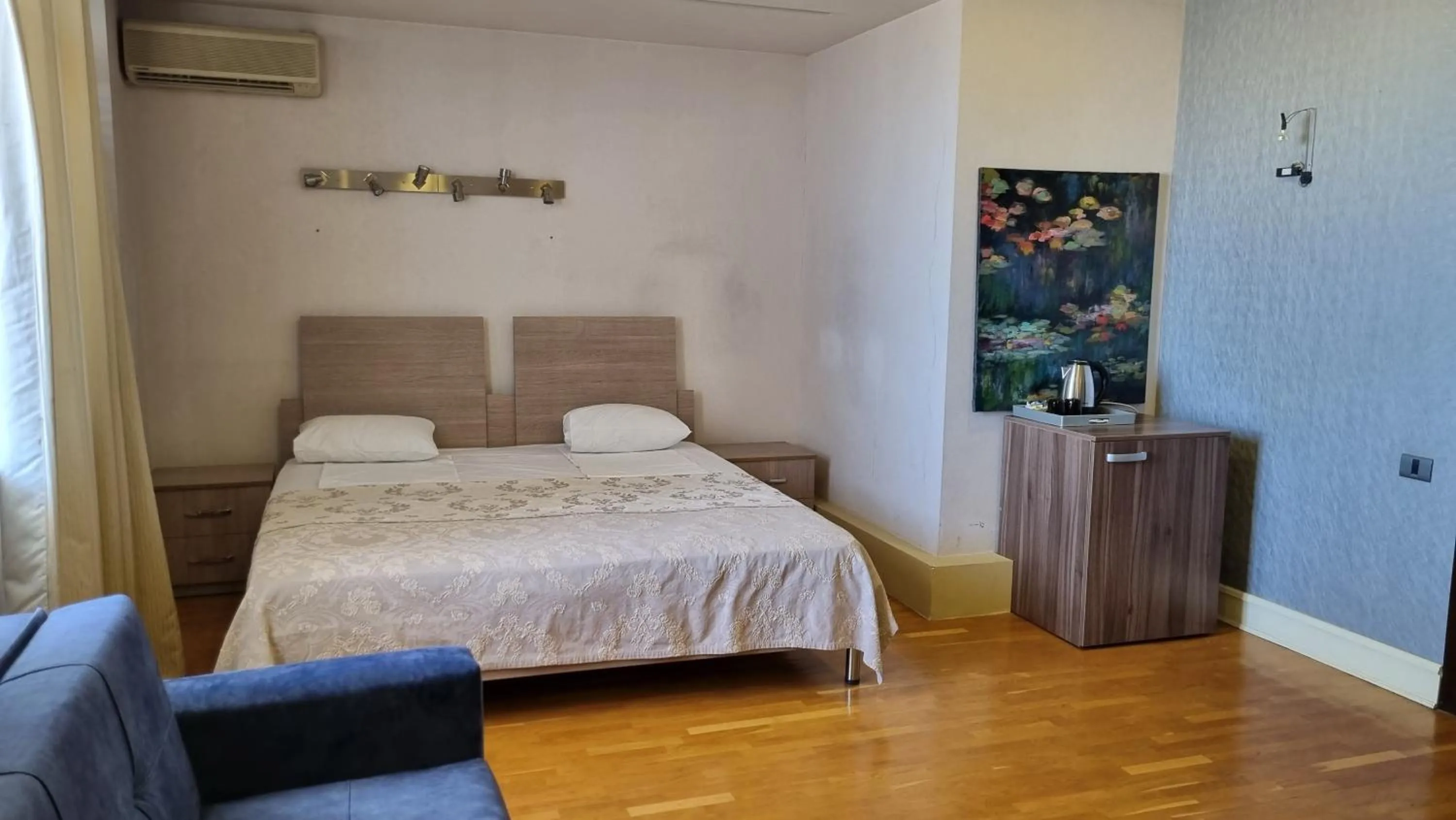 Bed in Baku Sea View Hotel