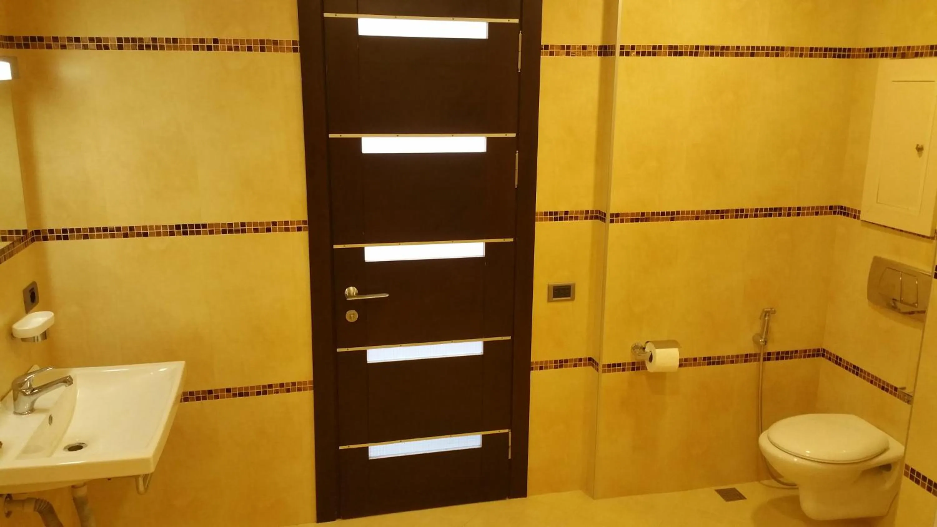 Bathroom in Baku Sea View Hotel