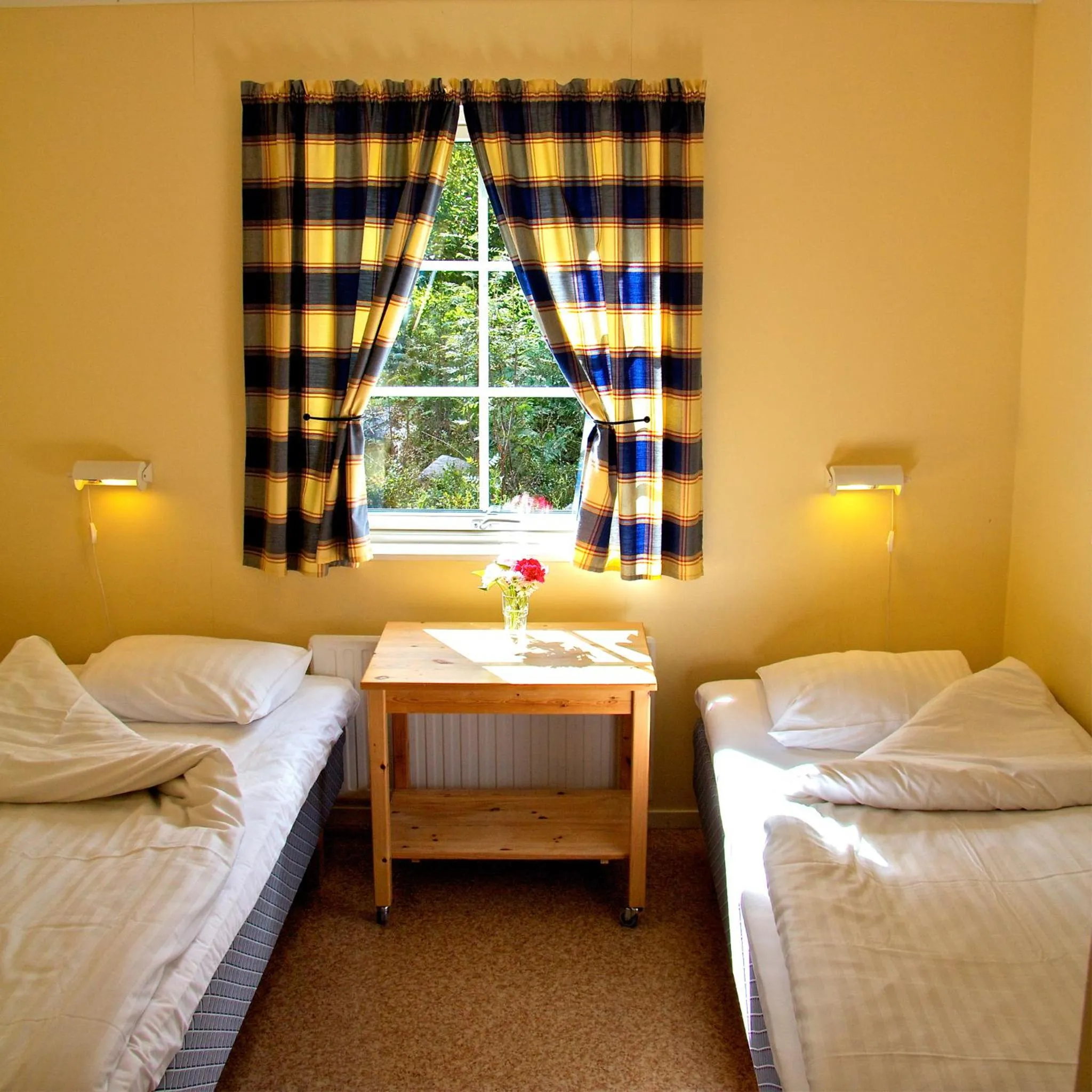 Photo of the whole room, Bed in Gaffelbyn - Sundsvalls Vandrarhem