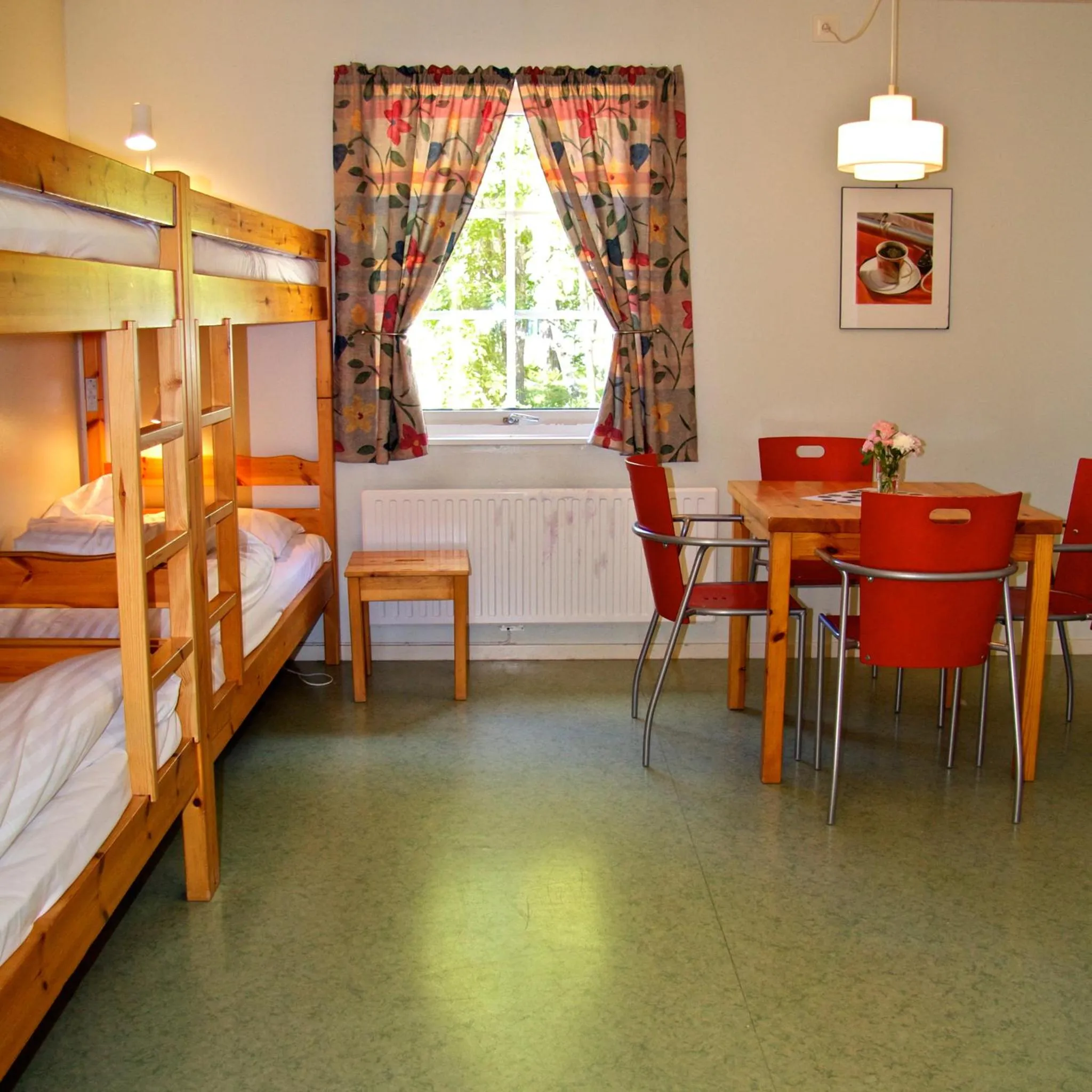 Photo of the whole room, Bed in Gaffelbyn - Sundsvalls Vandrarhem