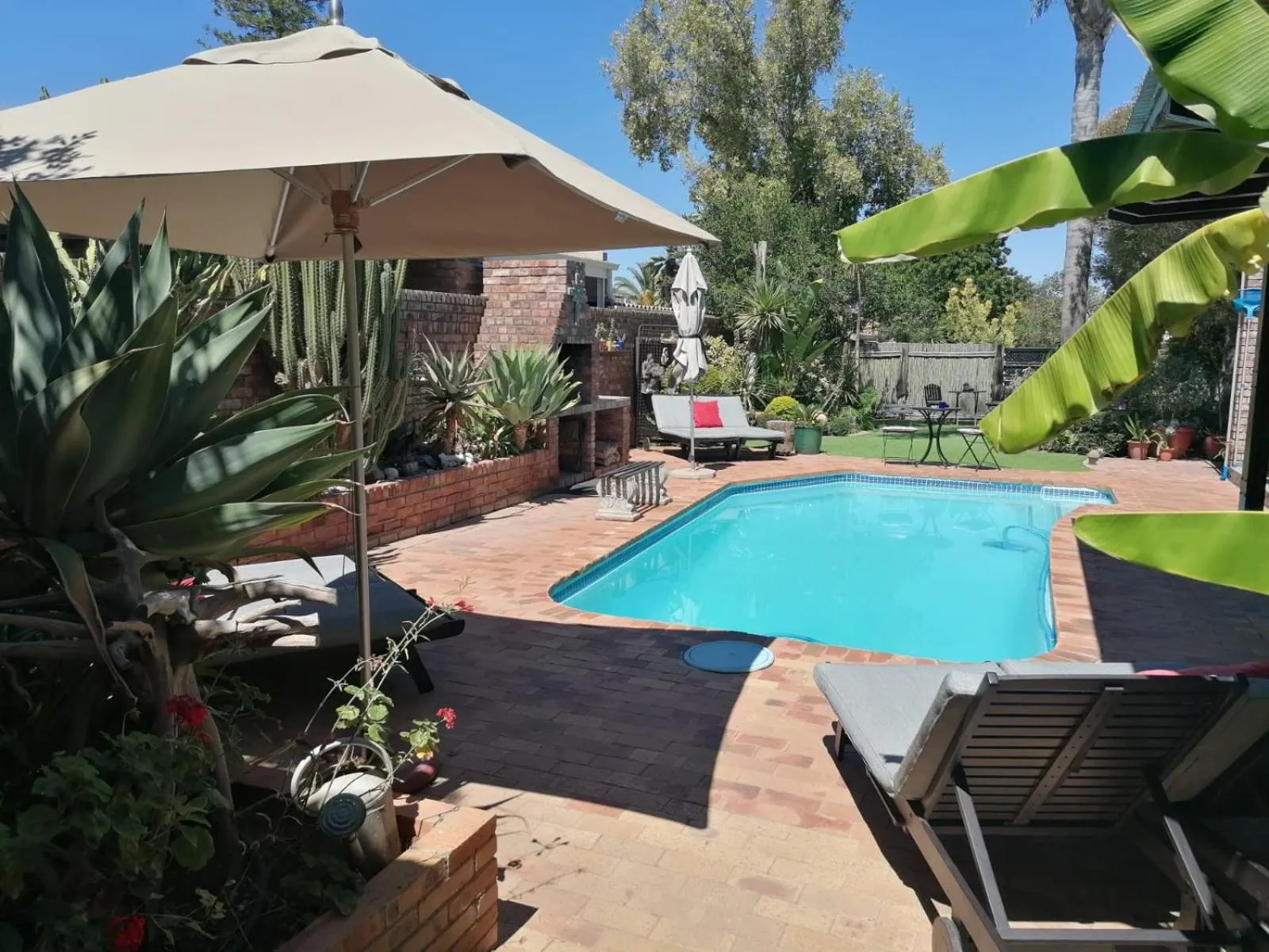 Day in Earthbound Guest House