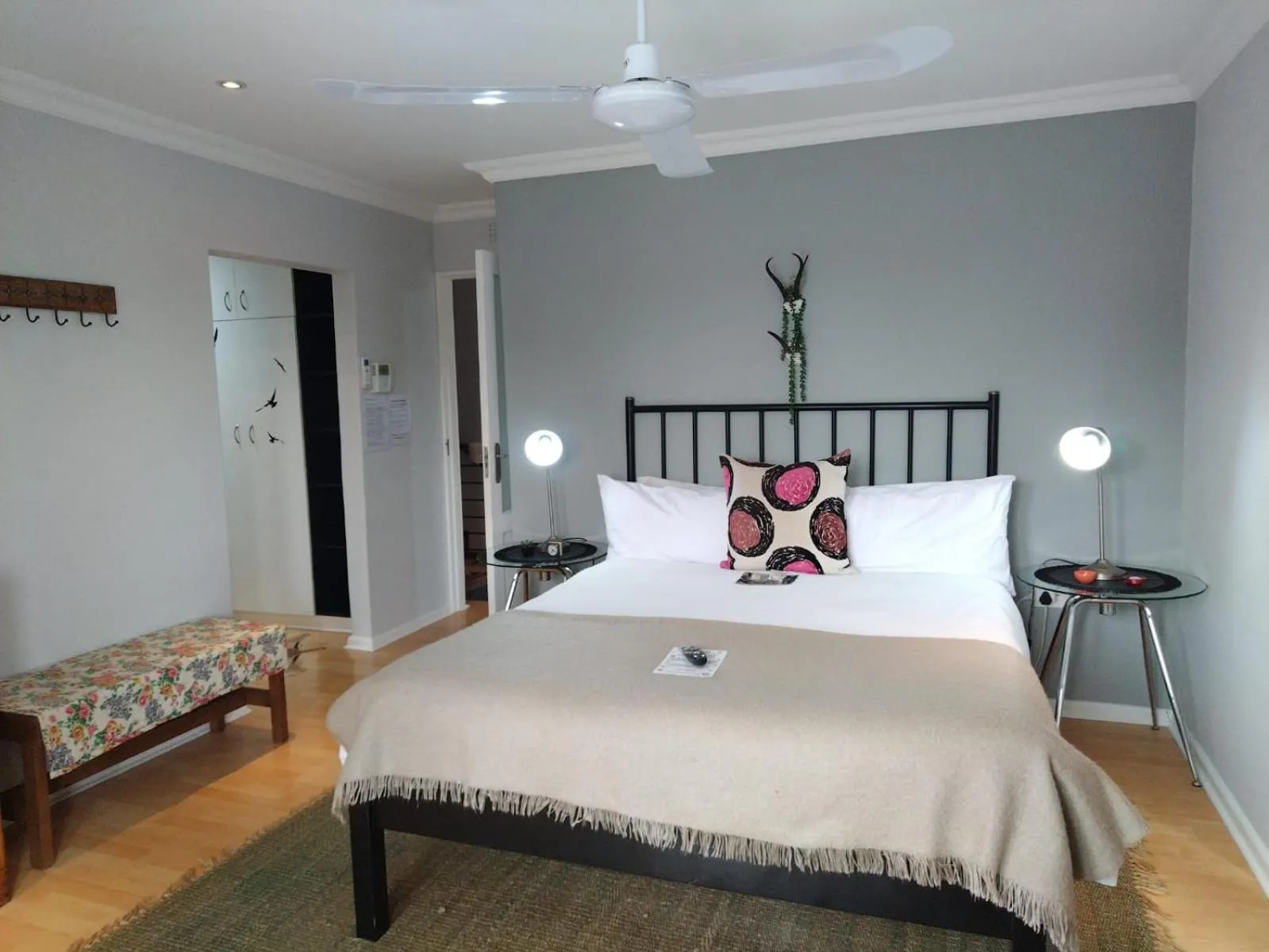 Bedroom, Bed in Earthbound Guest House