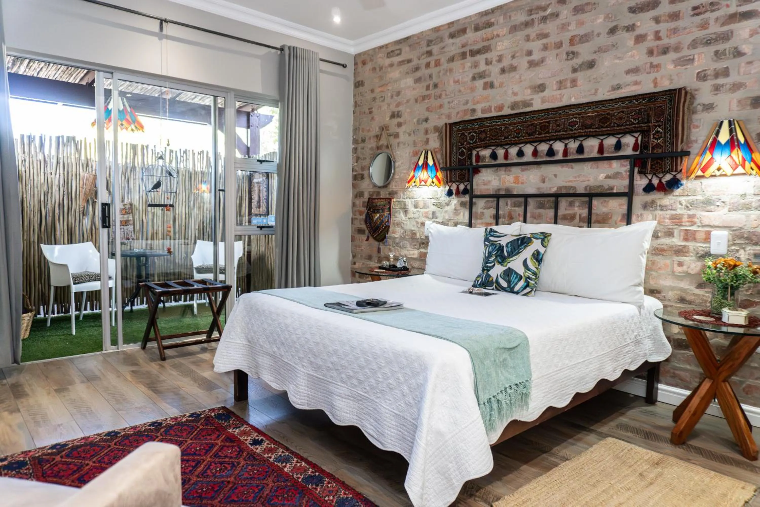 Photo of the whole room, Bed in Earthbound Guest House