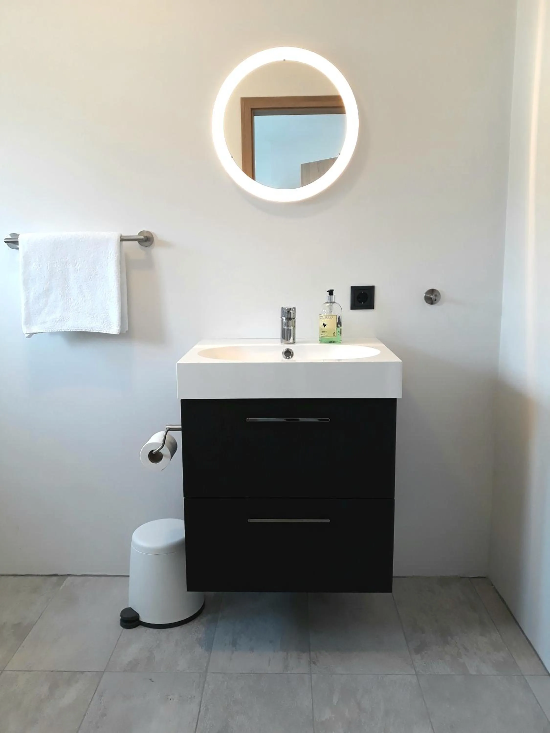 Bathroom in Post-Plaza Guesthouse