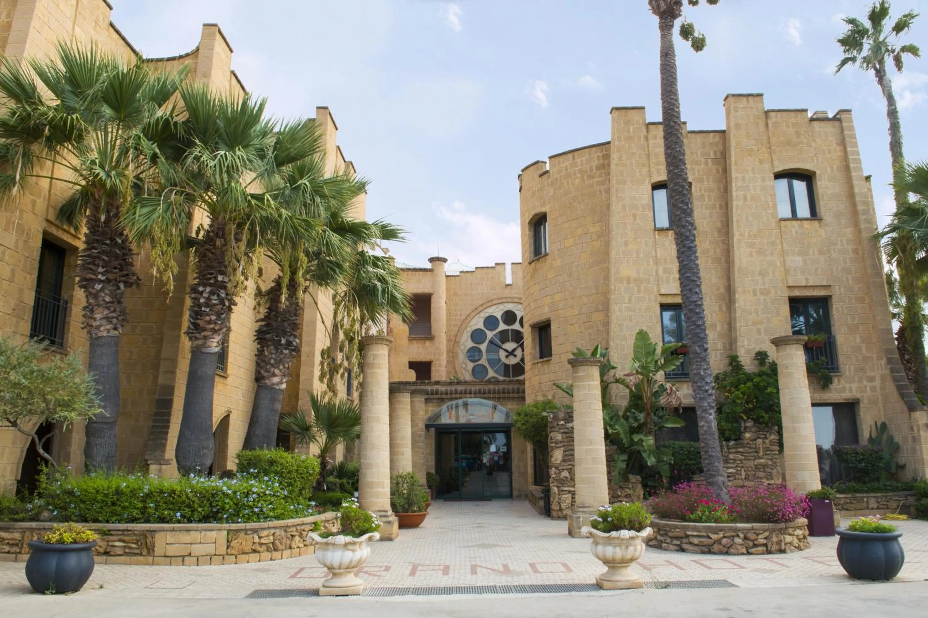 Facade/entrance in Grand Hotel Mosè