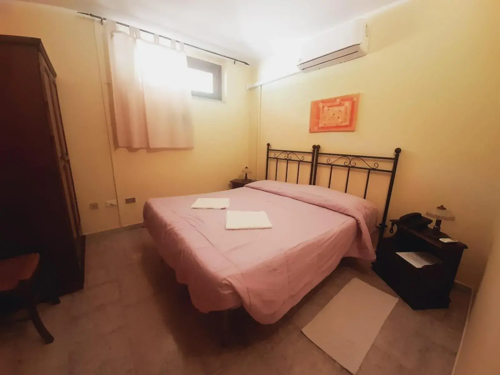Small Double Room - single occupancy in Hotel Sant'elene Small Double Room - single occupancy in Hotel Sant'elene
