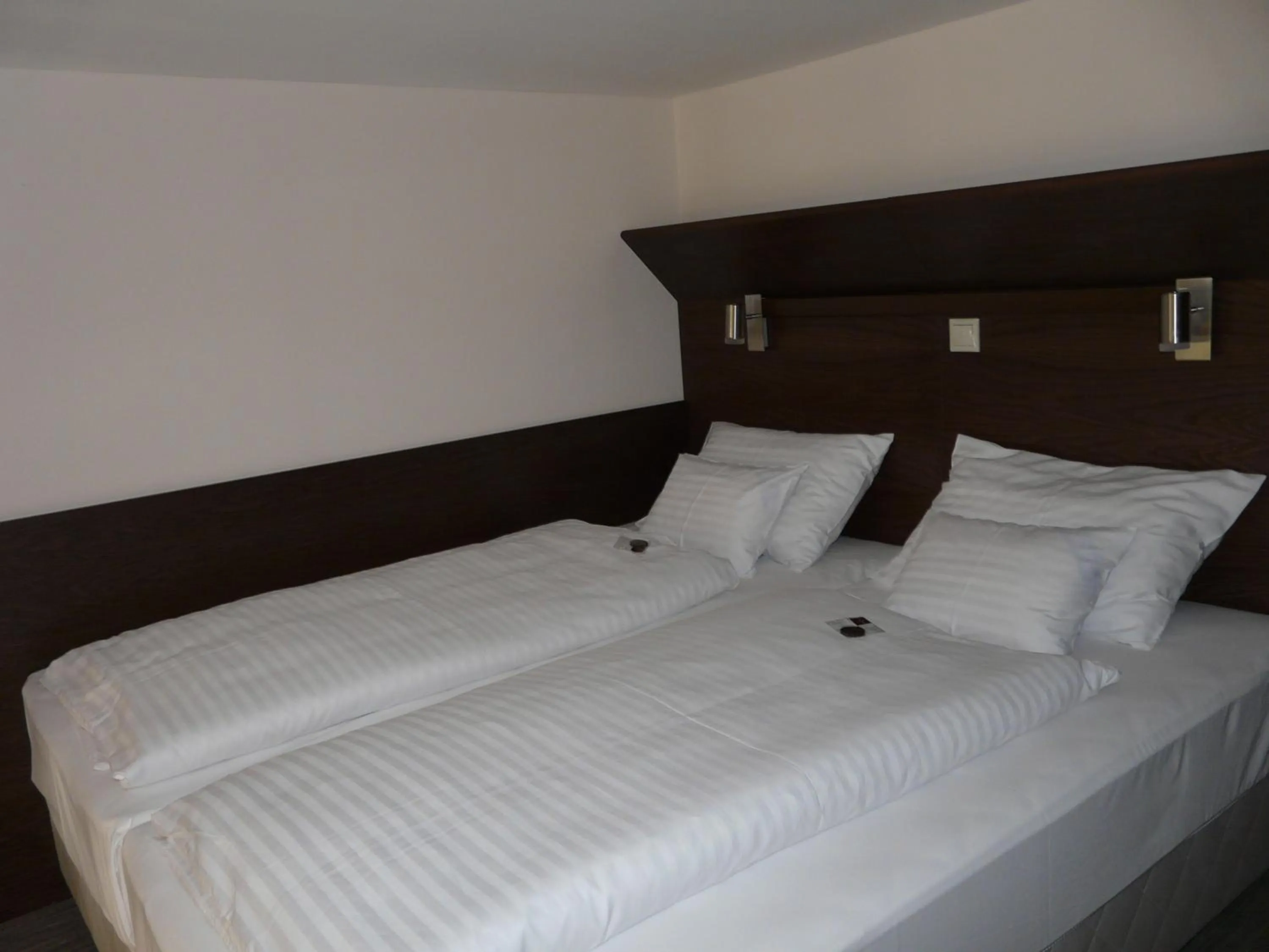 Bedroom, Bed in Soleil Apartman Szeged