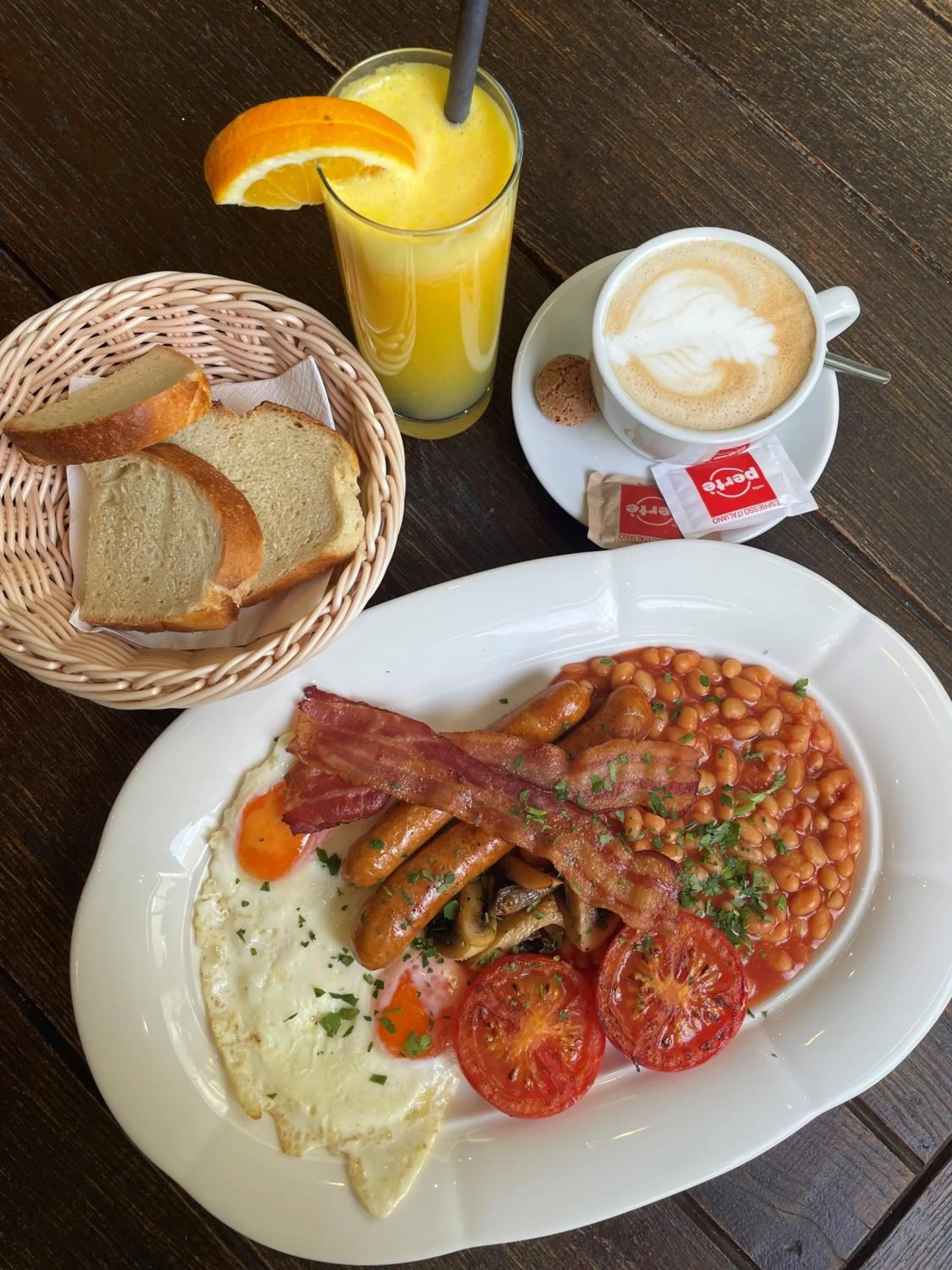 Breakfast in Soleil Apartman Szeged