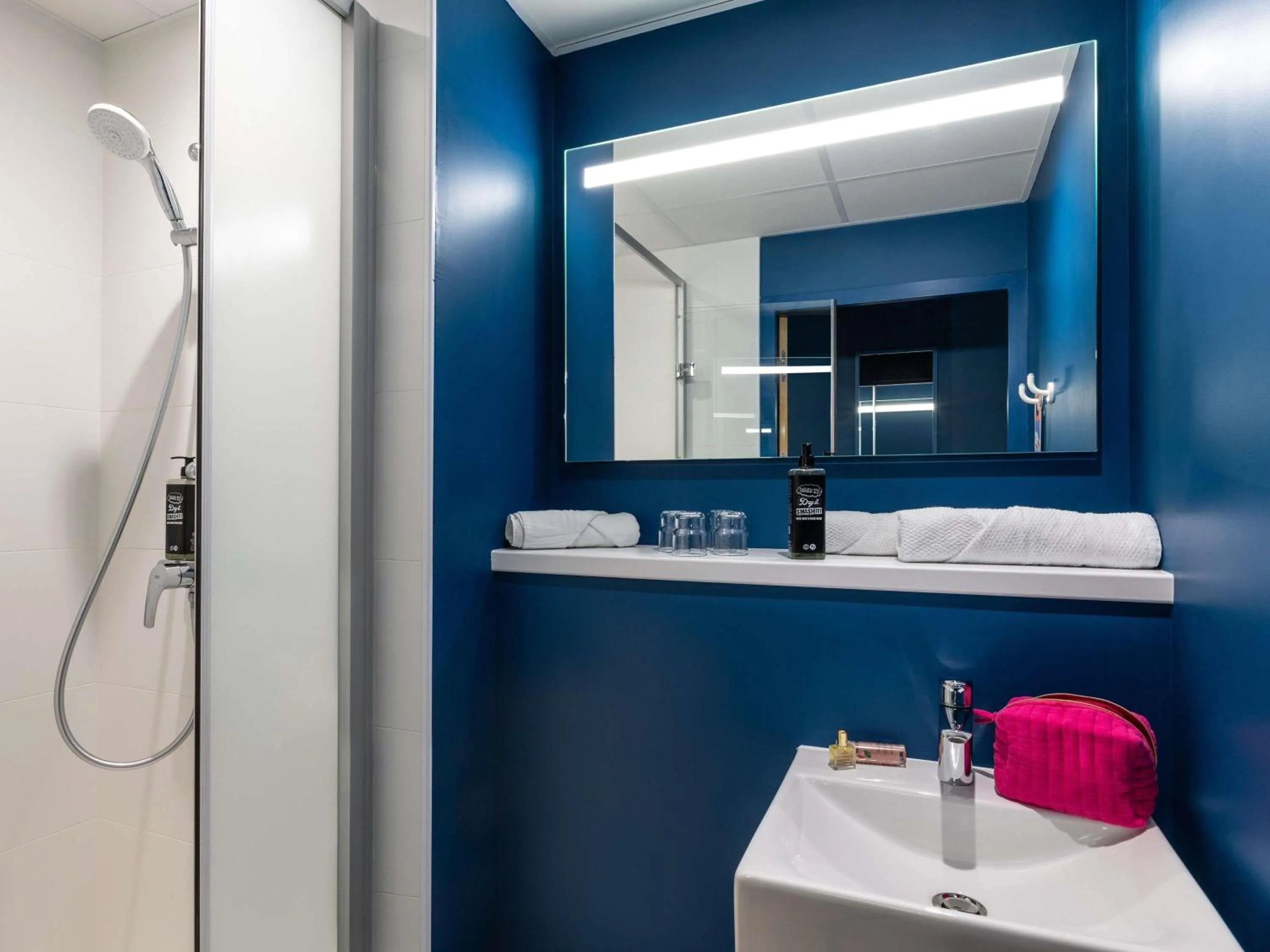 Bedroom in ibis budget Epinal