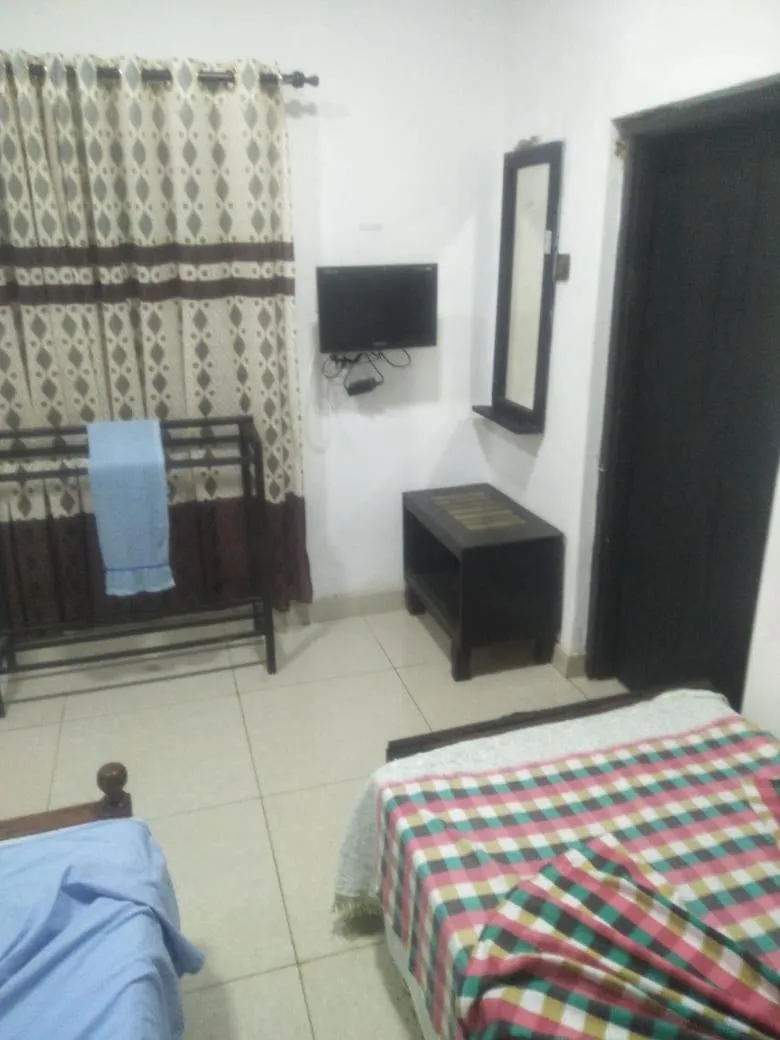Bed in Bathiya Tourist Guest Anuradhapura