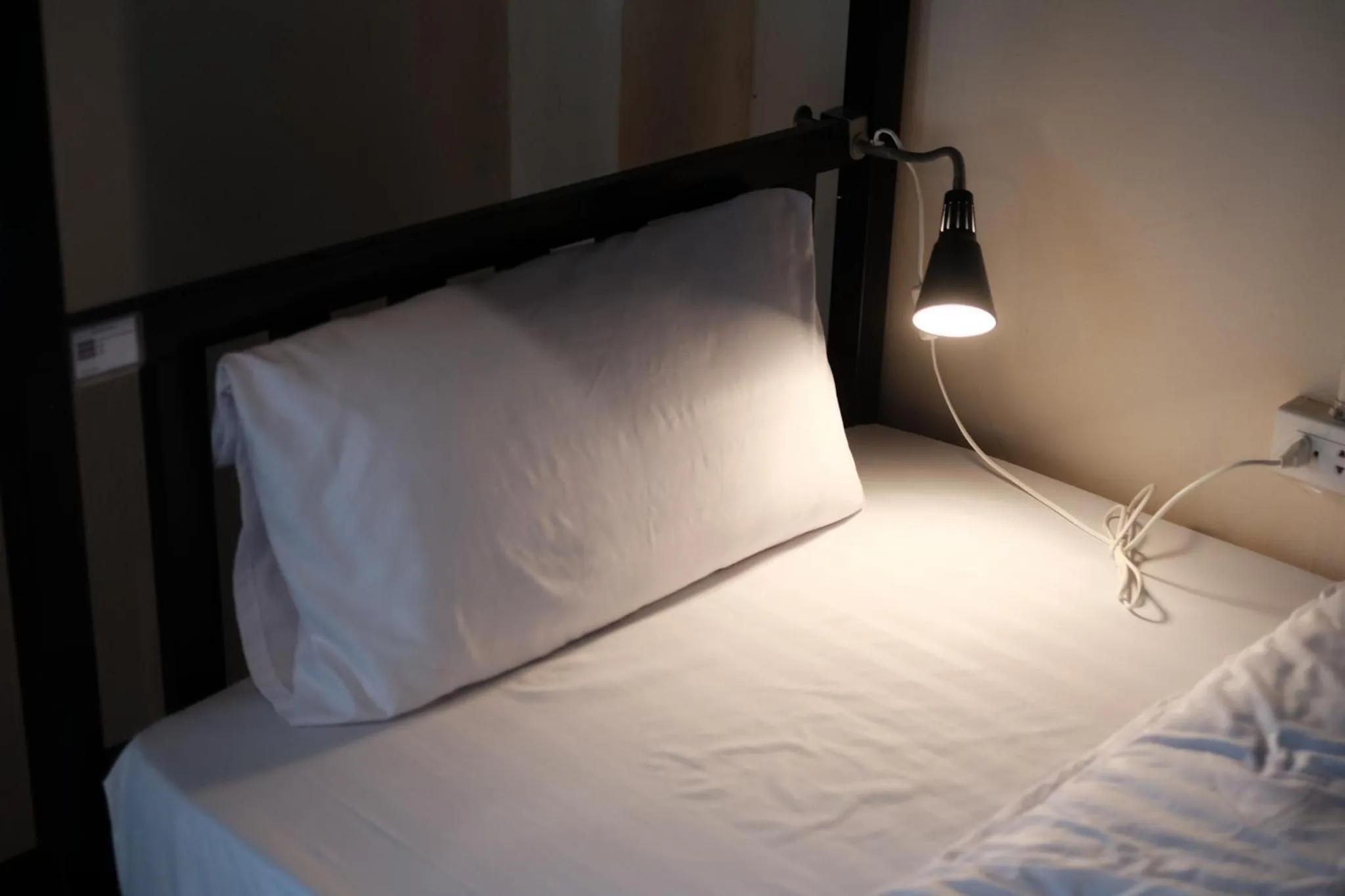 Bed in Khaosan Station