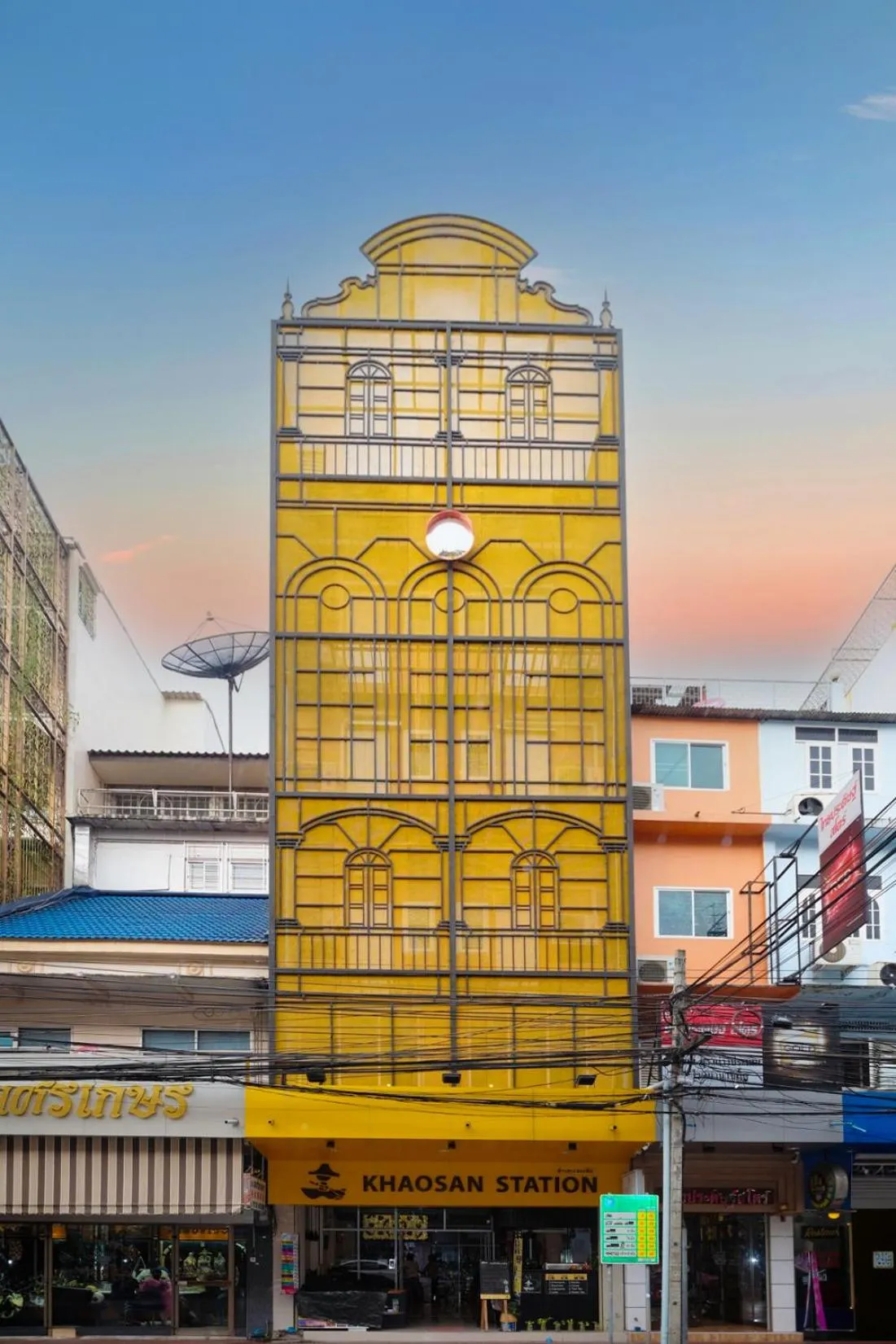 Property building in Khaosan Station