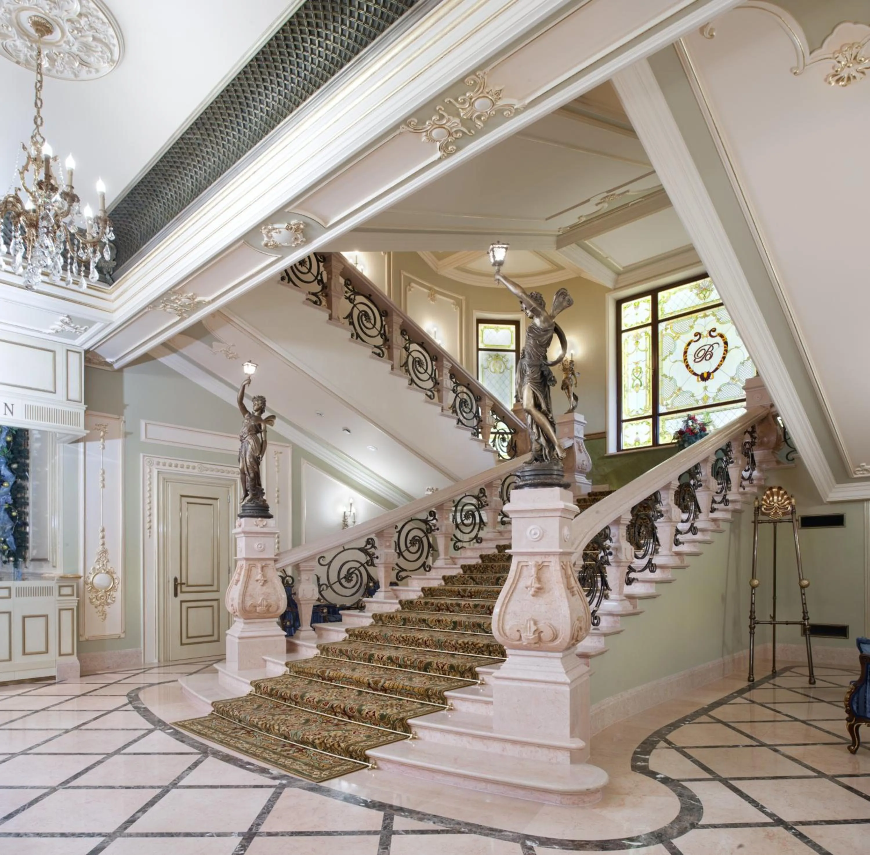 Lobby or reception in Hotel Bristol