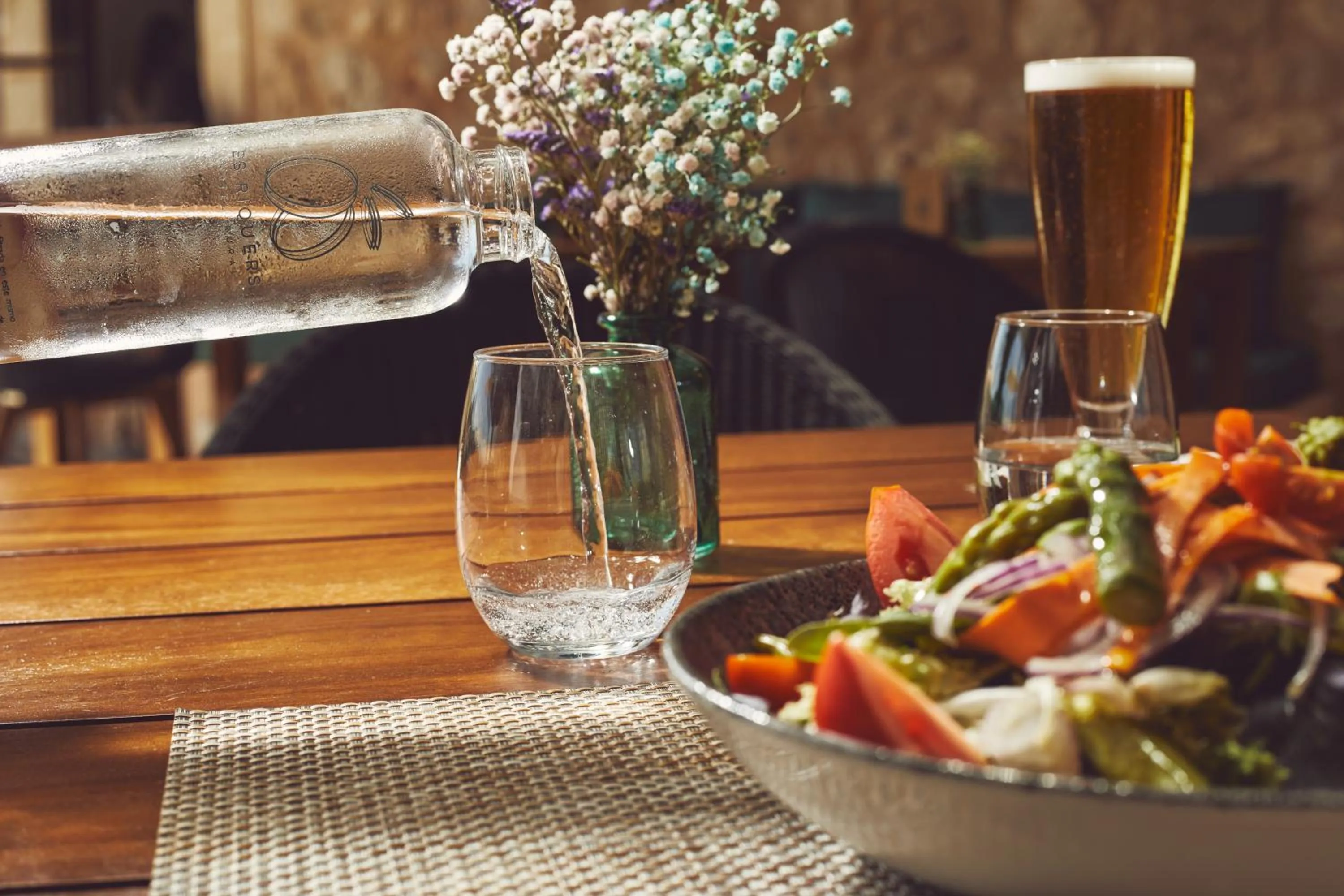 Food and drinks in Hotel Rural Es Riquers