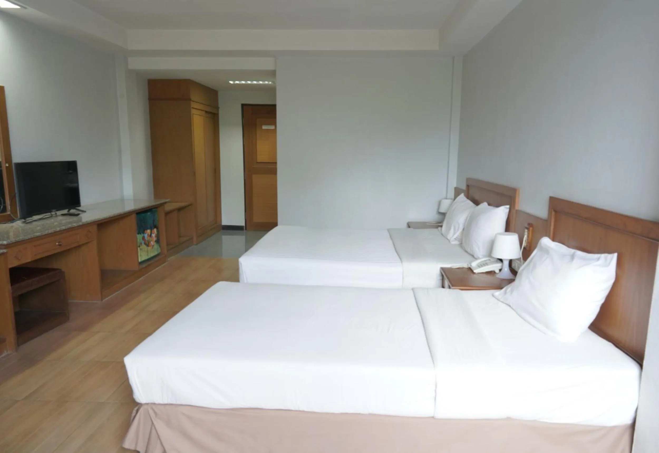 Bedroom, Bed in Sport Inn