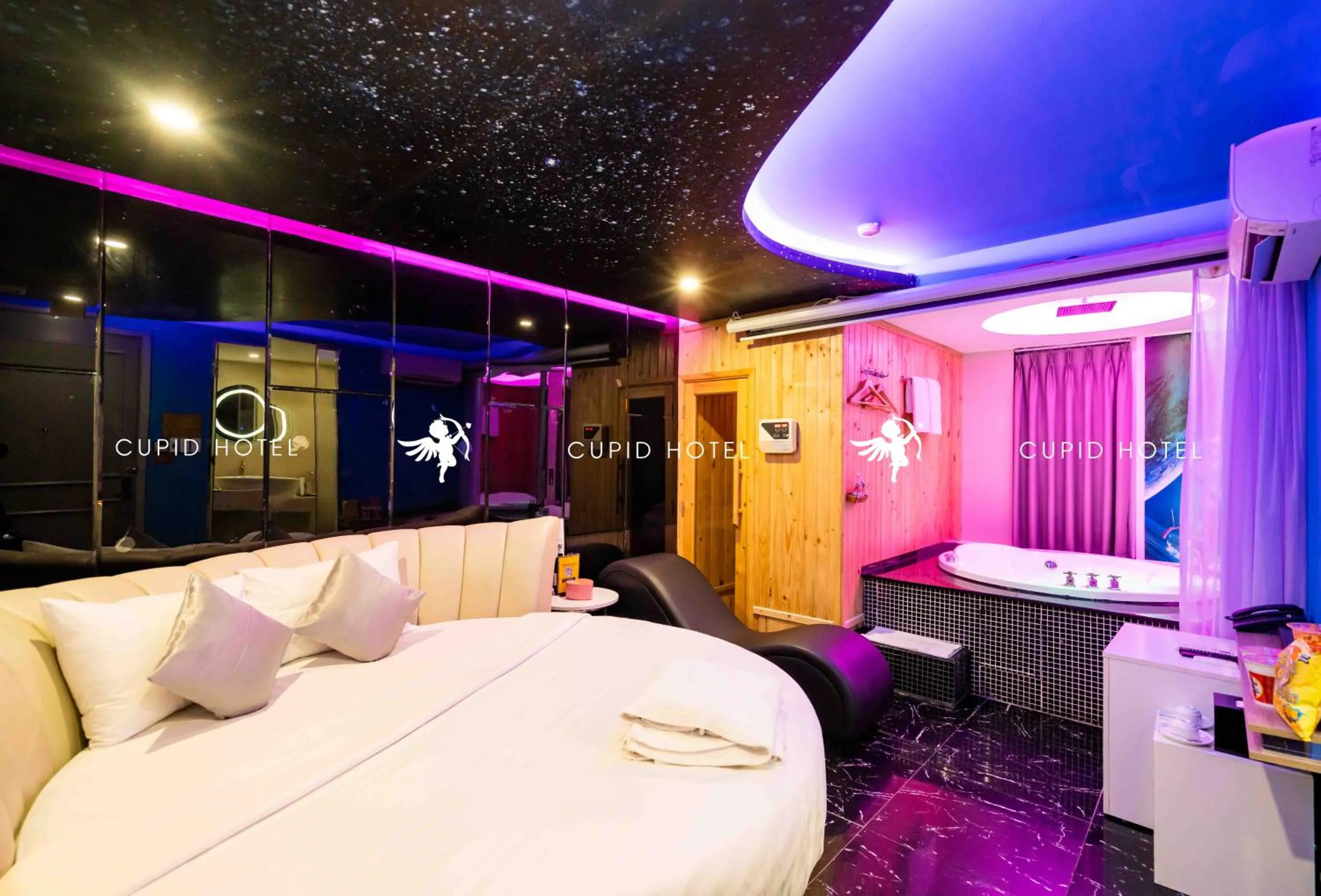 Cupid Hotel