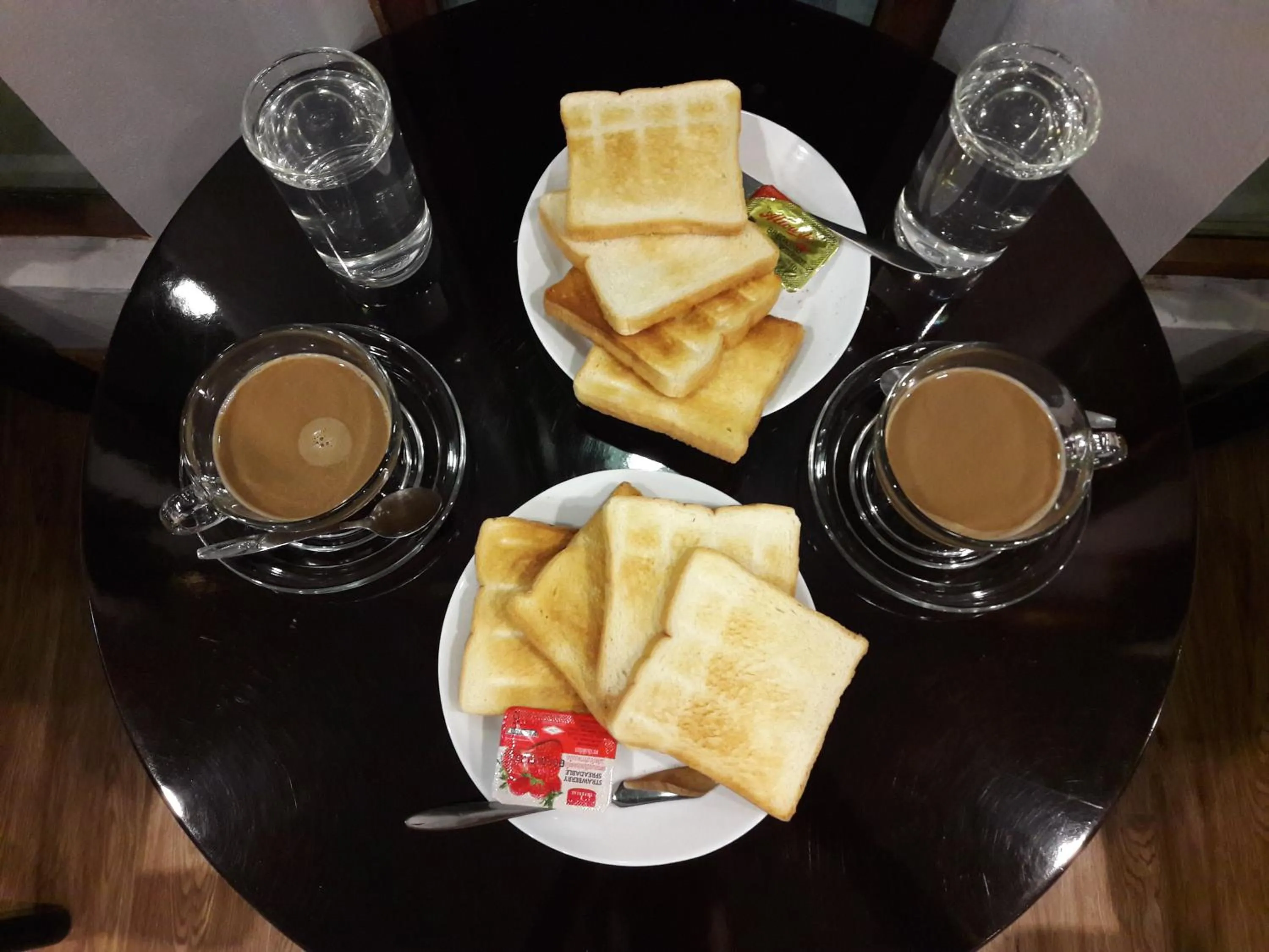 Food and drinks in Amantra homestay & village