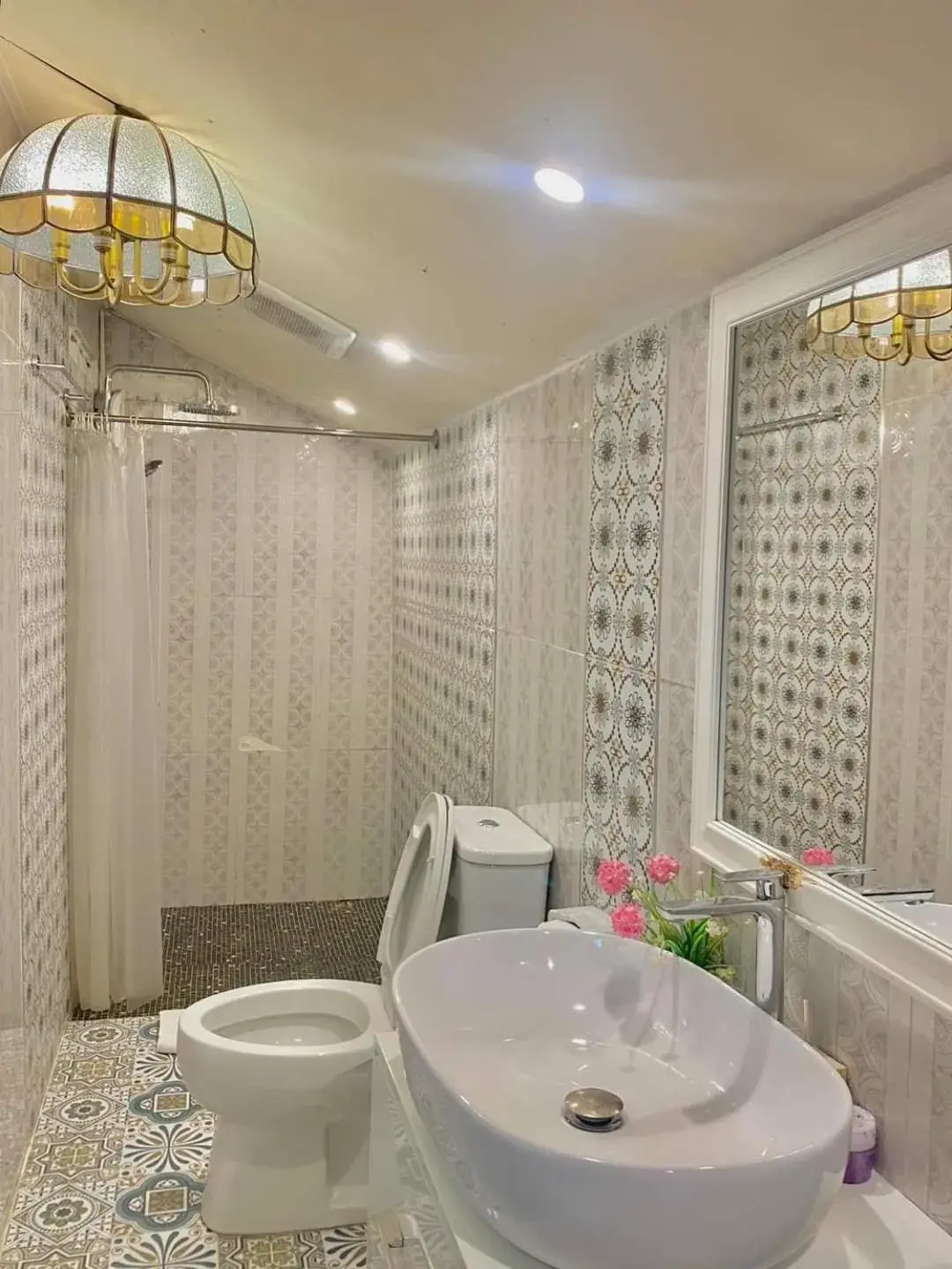 Deluxe Queen Room with Two Queen Beds in Amantra homestay & village Deluxe Queen Room with Two Queen Beds in Amantra homestay & village