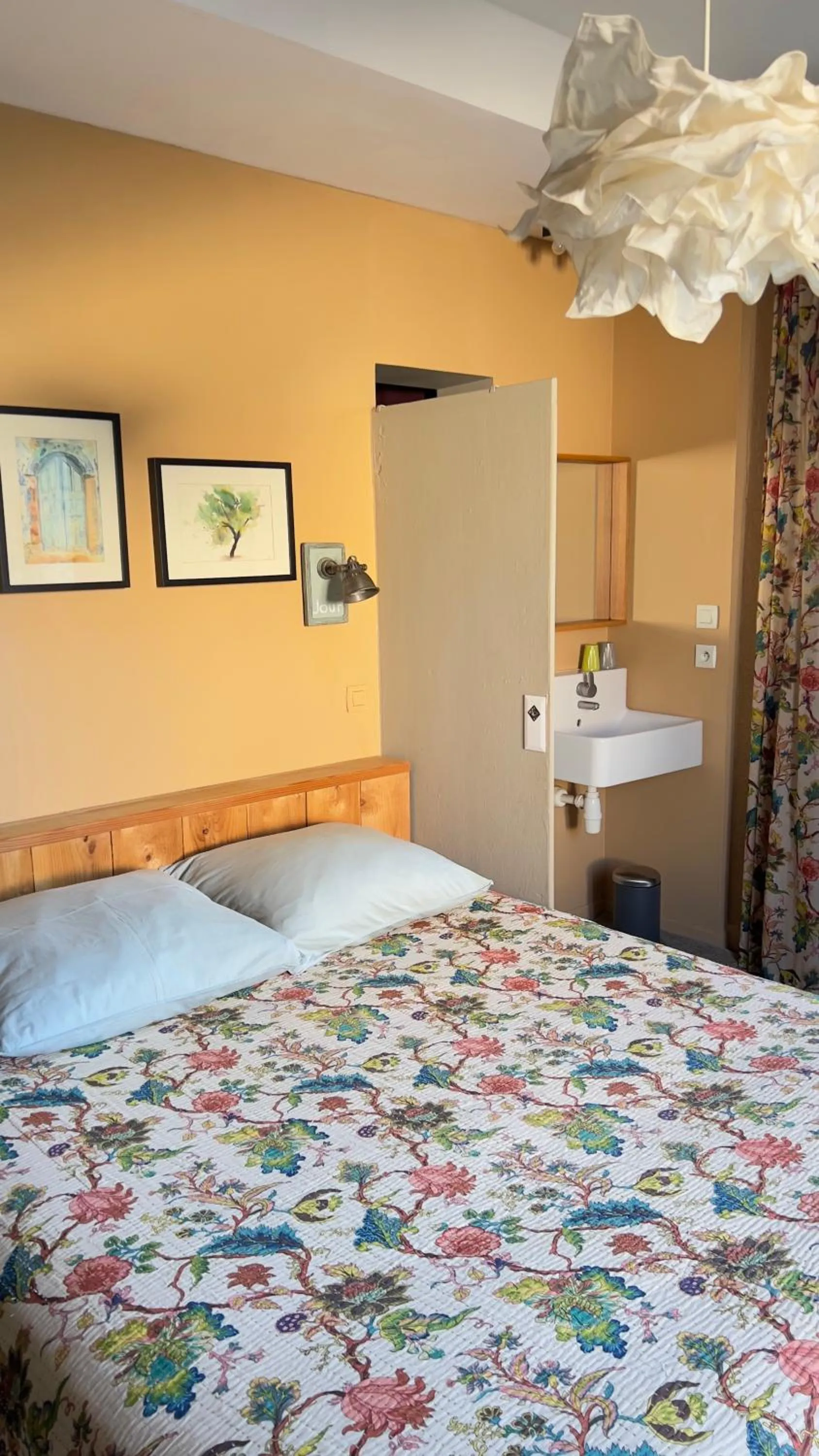 Bed in casa-tena-Sorède