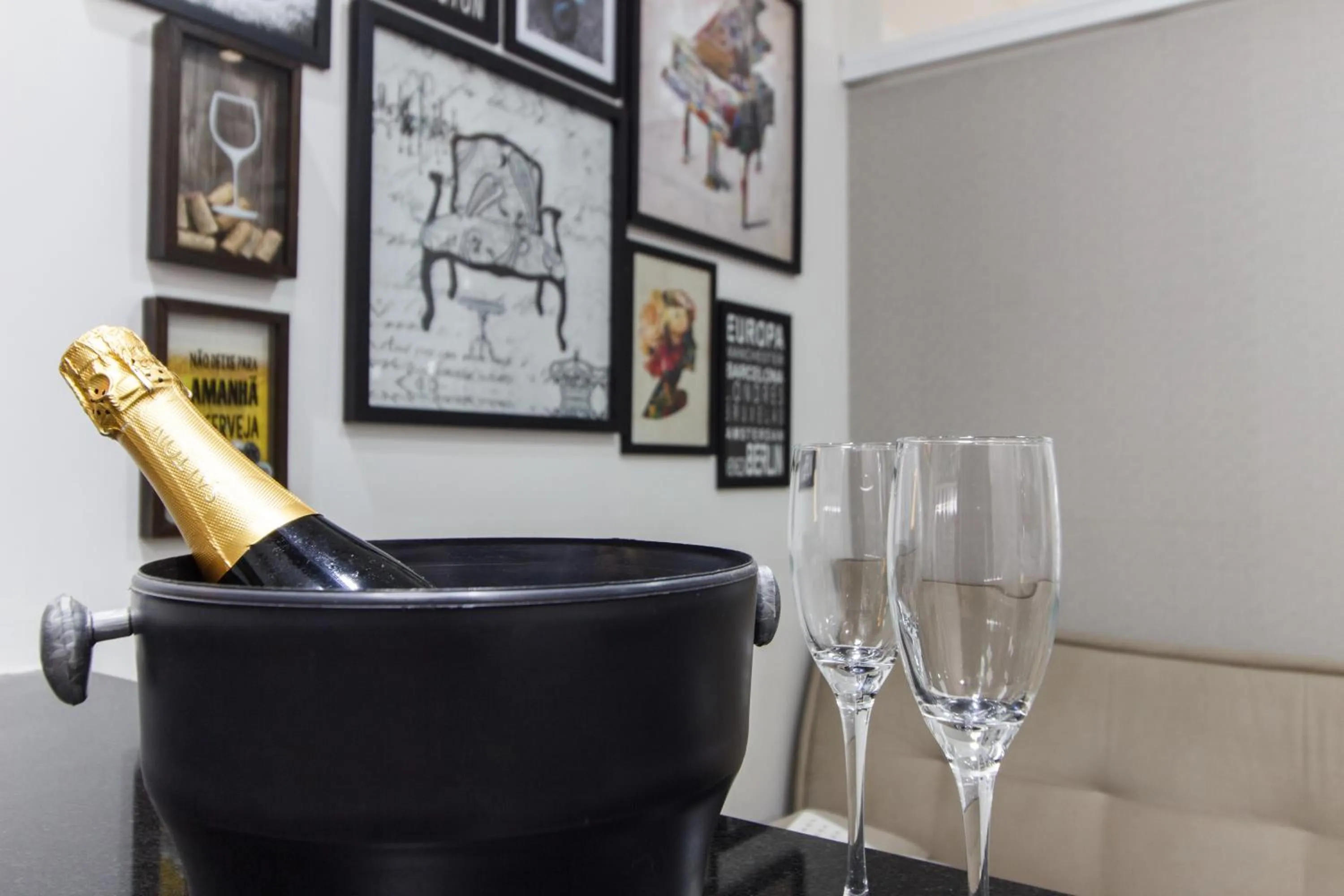 STUDIO ACONCHEGANTE à 3 min da praia de copa!