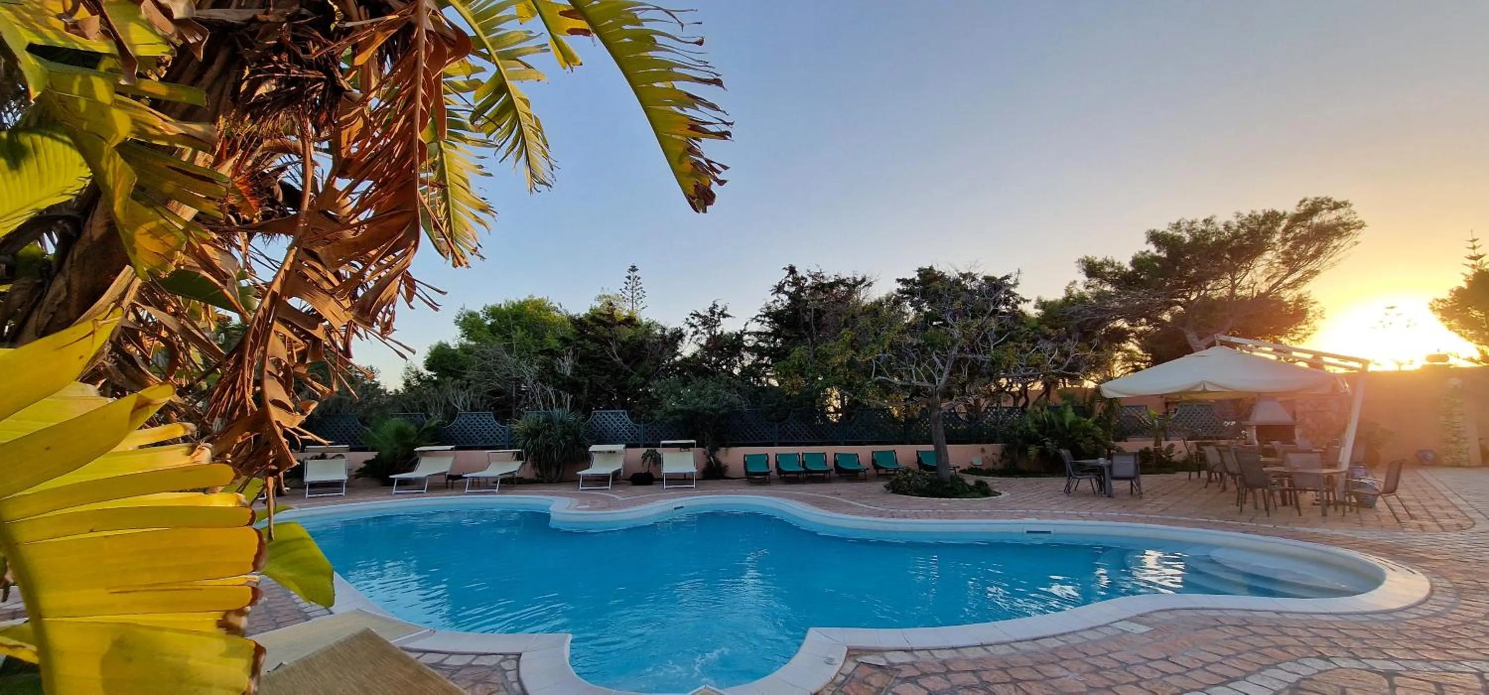 Swimming pool in B&B Villa Giulia