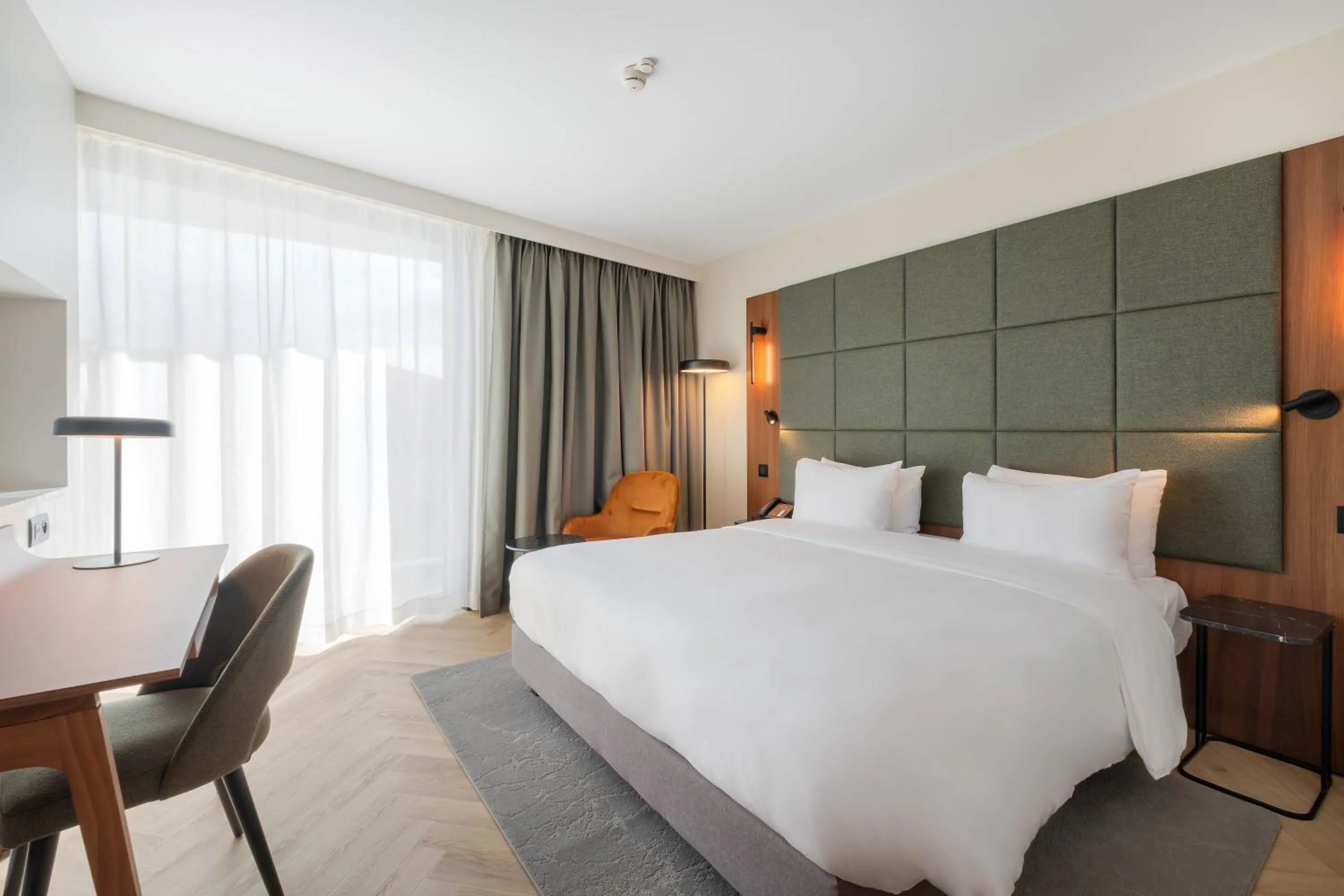 Bed in Radisson Blu Hotel, Montpellier