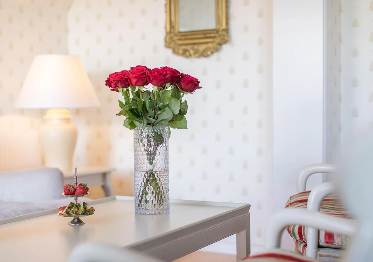 Living room, Bed in Stufvenäs Gästgifveri