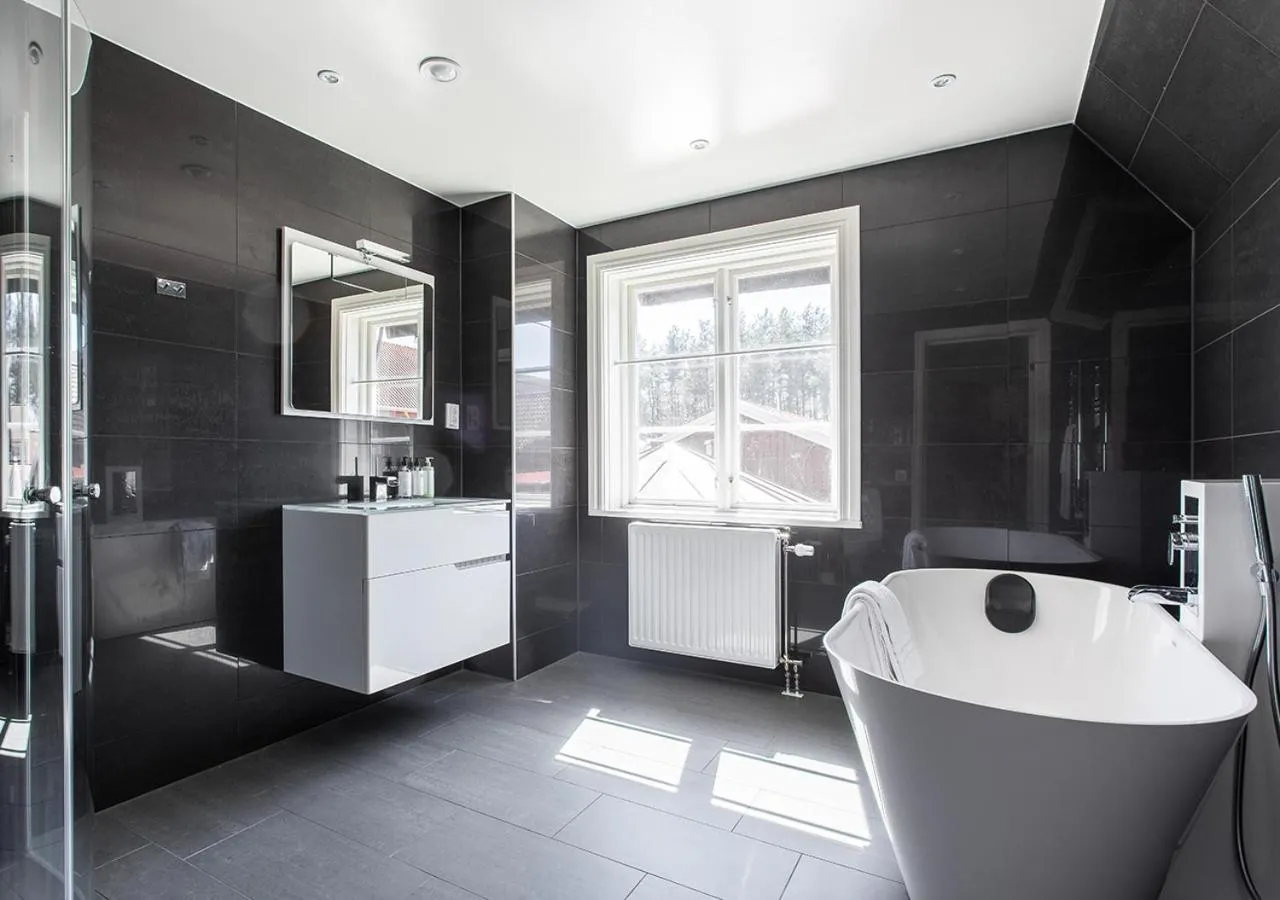 Bathroom in Stufvenäs Gästgifveri