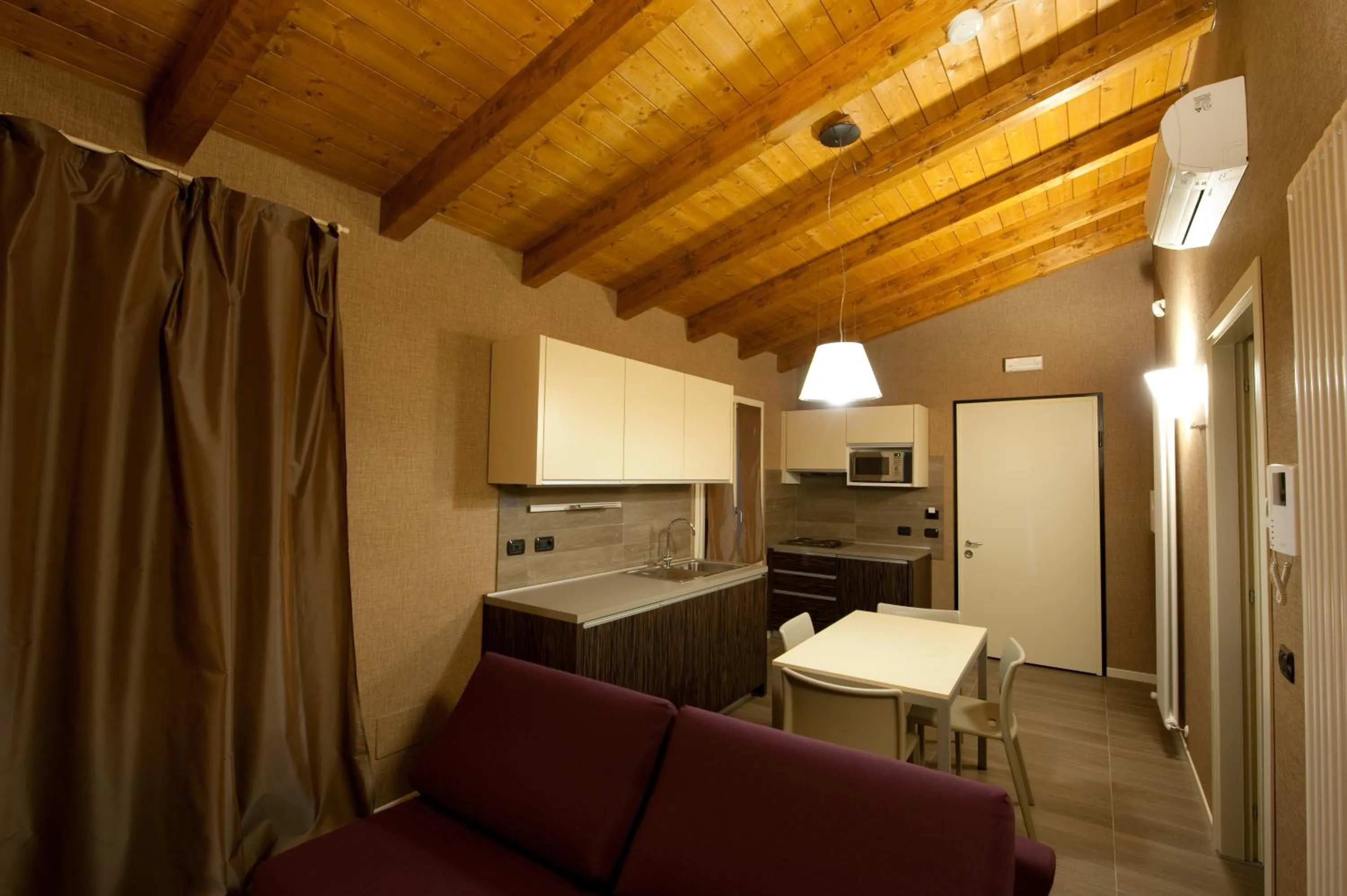 Kitchen or kitchenette in Hotel Locanda Stendhal
