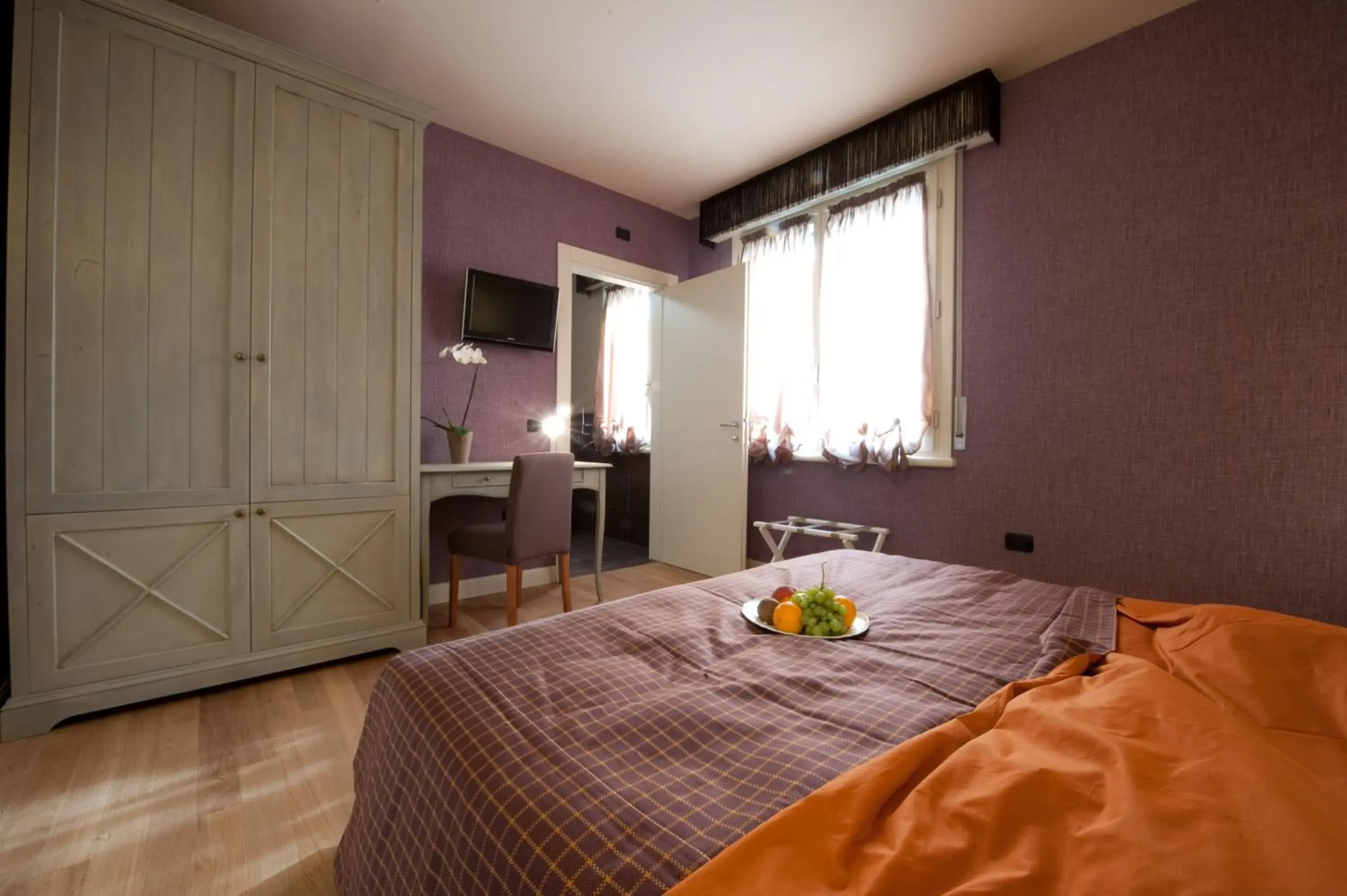 Double Room in Hotel Locanda Stendhal Double Room in Hotel Locanda Stendhal