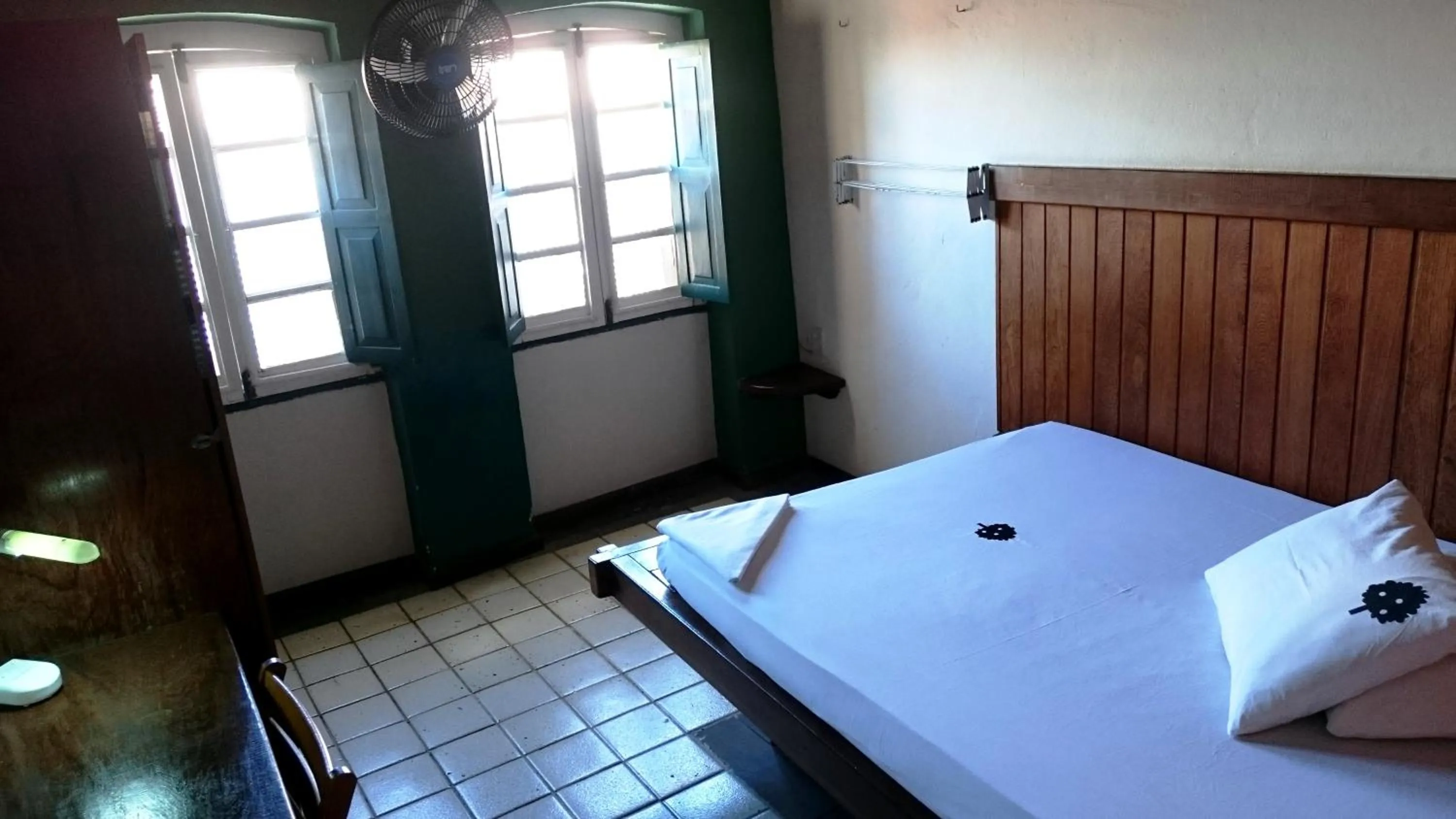 Street view, Bed in Laranjeiras Hostel