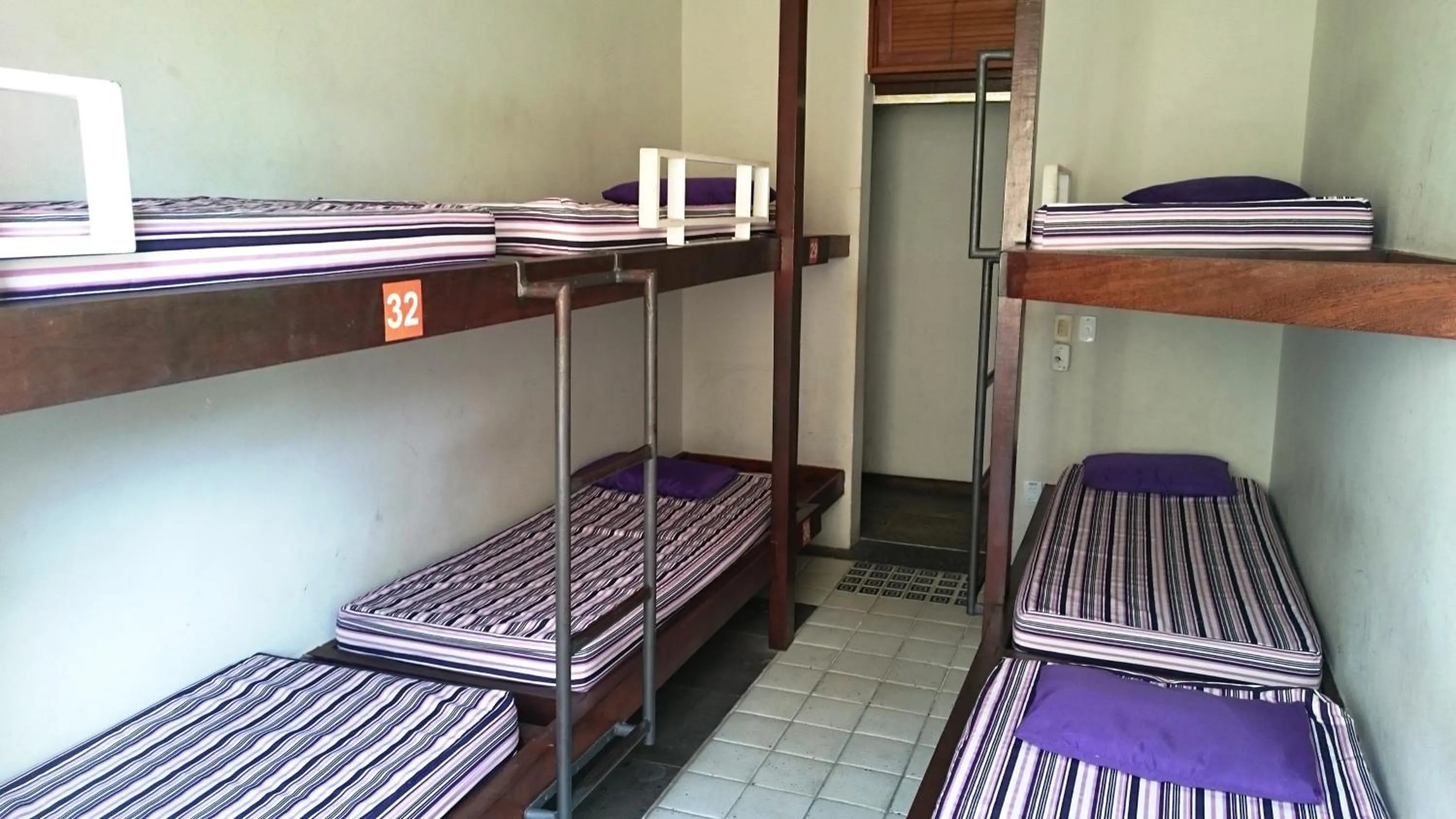 Bedroom, Bed in Laranjeiras Hostel