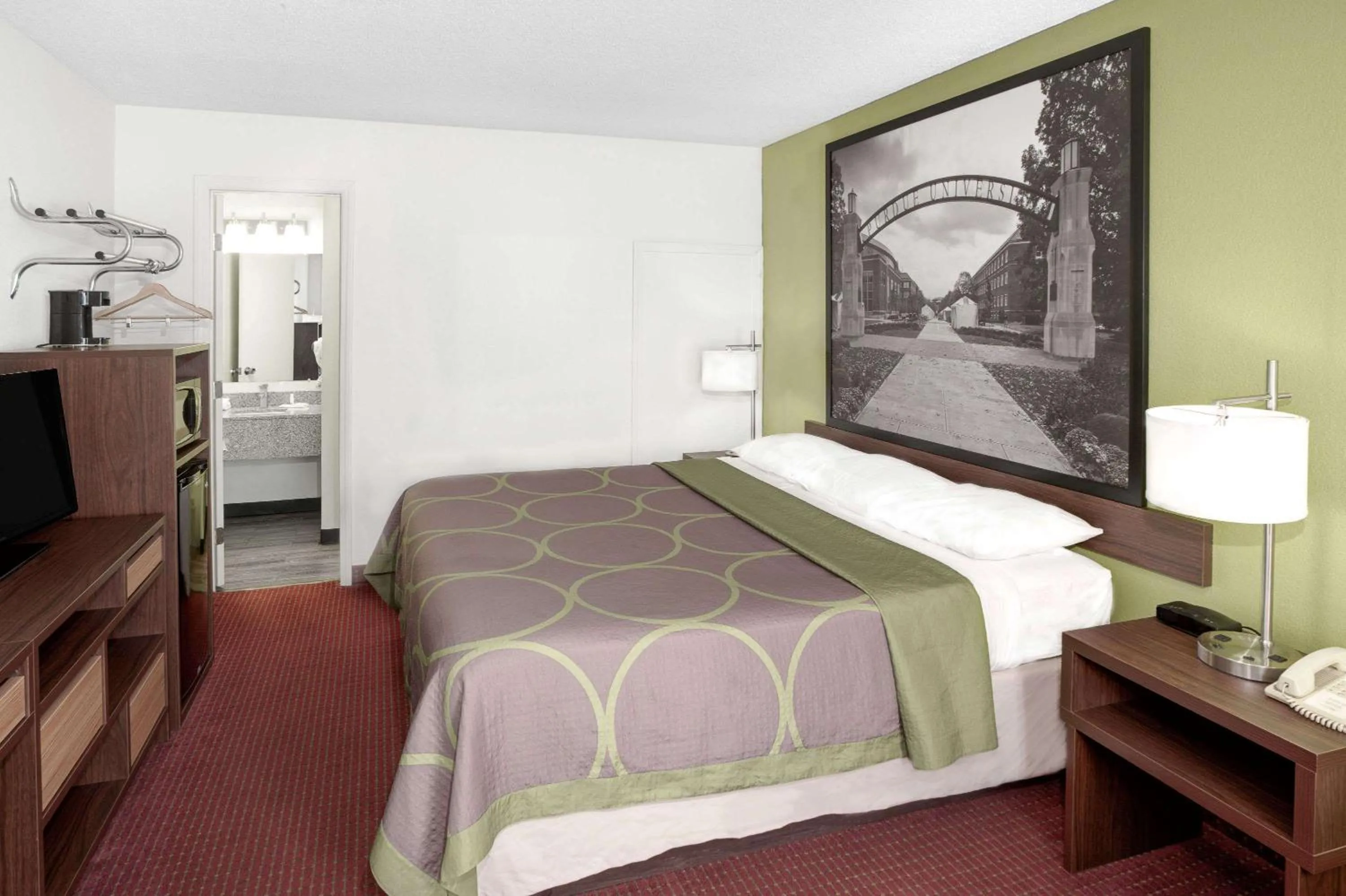 Photo of the whole room, Bed in Super 8 by Wyndham Lafayette