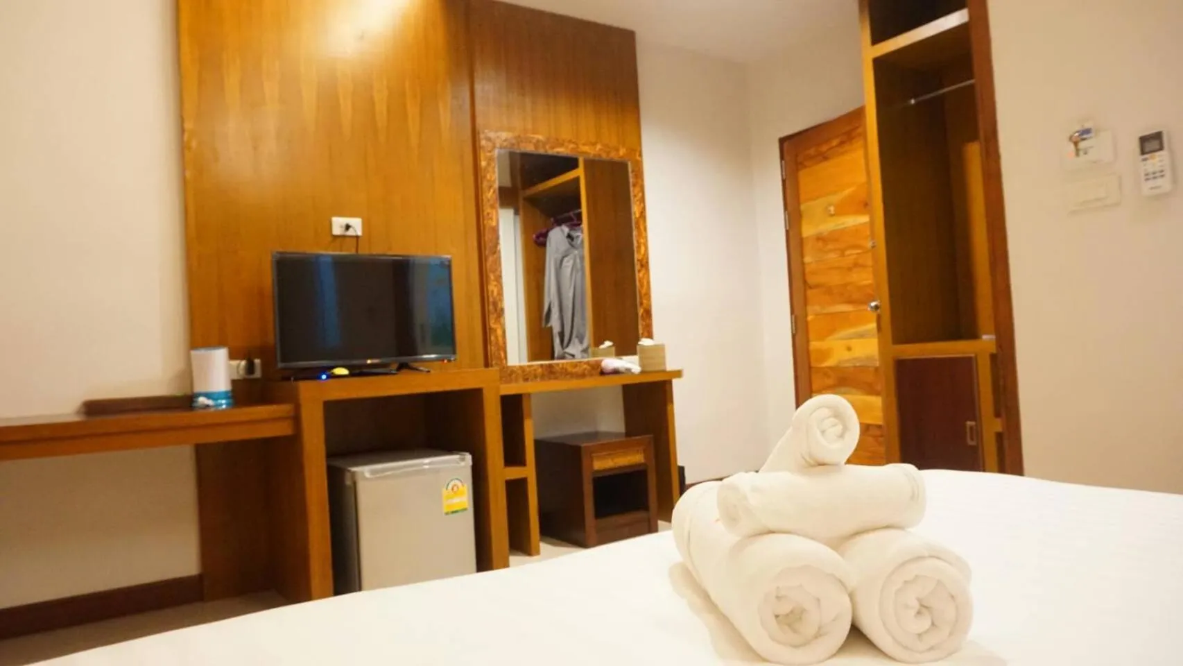 Bedroom, Bed in The Peace Tara House