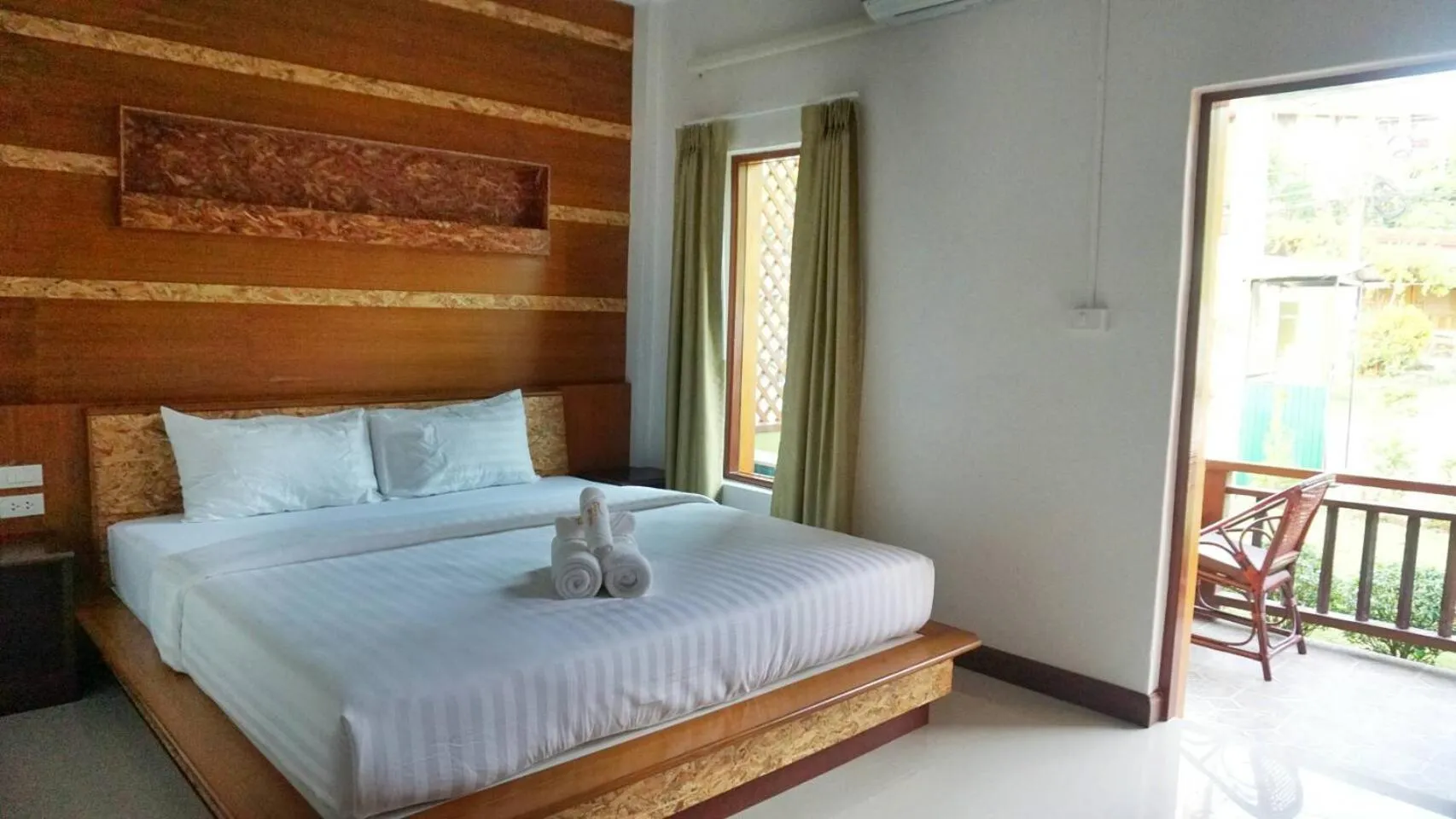 Bed in The Peace Tara House